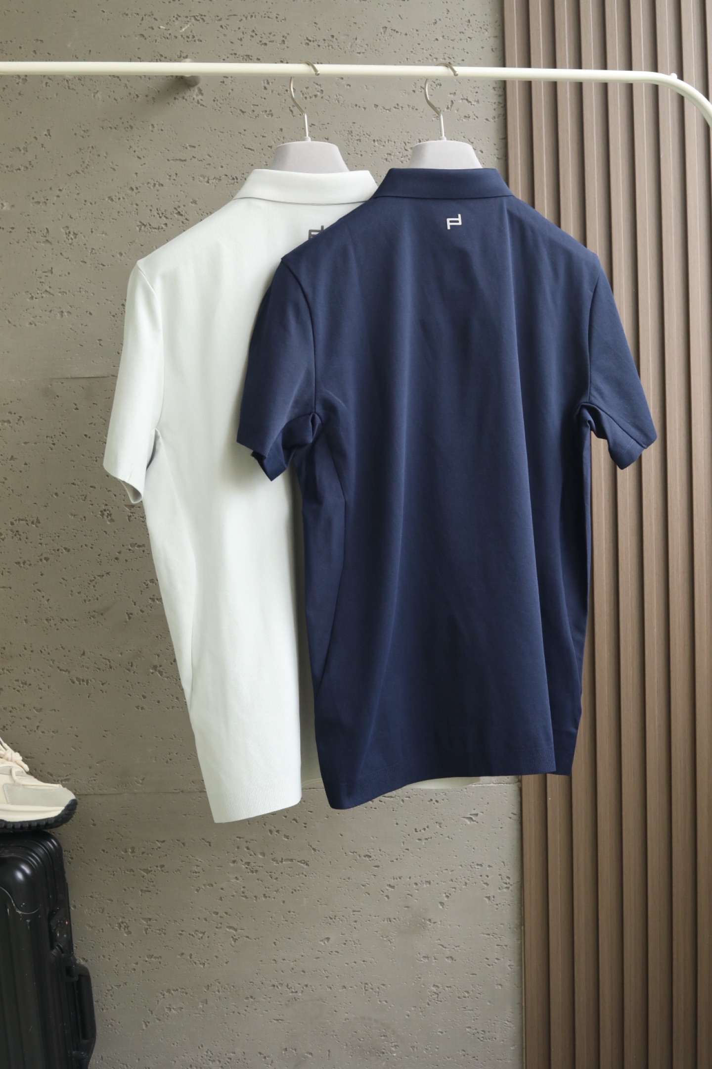 🆕🆕🆕2026春夏新款｜Pors*che双色轻商务休闲翻领 进口纤维丝混纺，触感丝滑柔软，带来极致贴服透