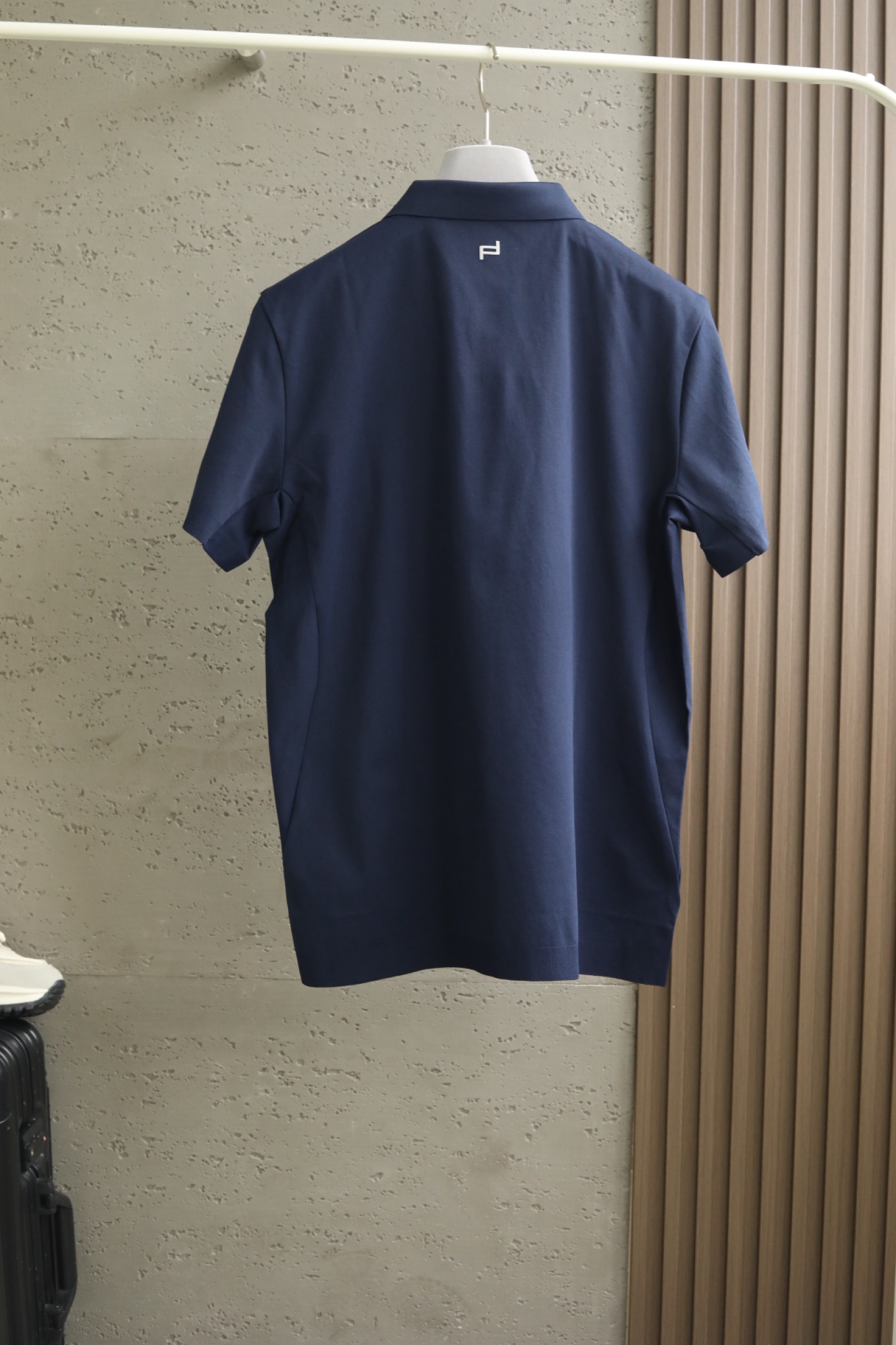 🆕🆕🆕2026春夏新款｜Pors*che双色轻商务休闲翻领 进口纤维丝混纺，触感丝滑柔软，带来极致贴服透