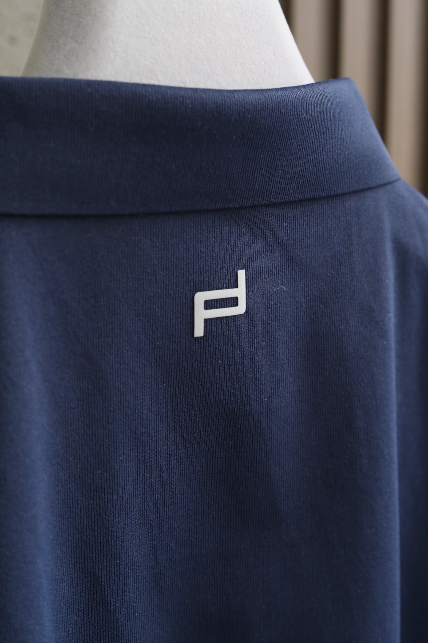 🆕🆕🆕2026春夏新款｜Pors*che双色轻商务休闲翻领 进口纤维丝混纺，触感丝滑柔软，带来极致贴服透