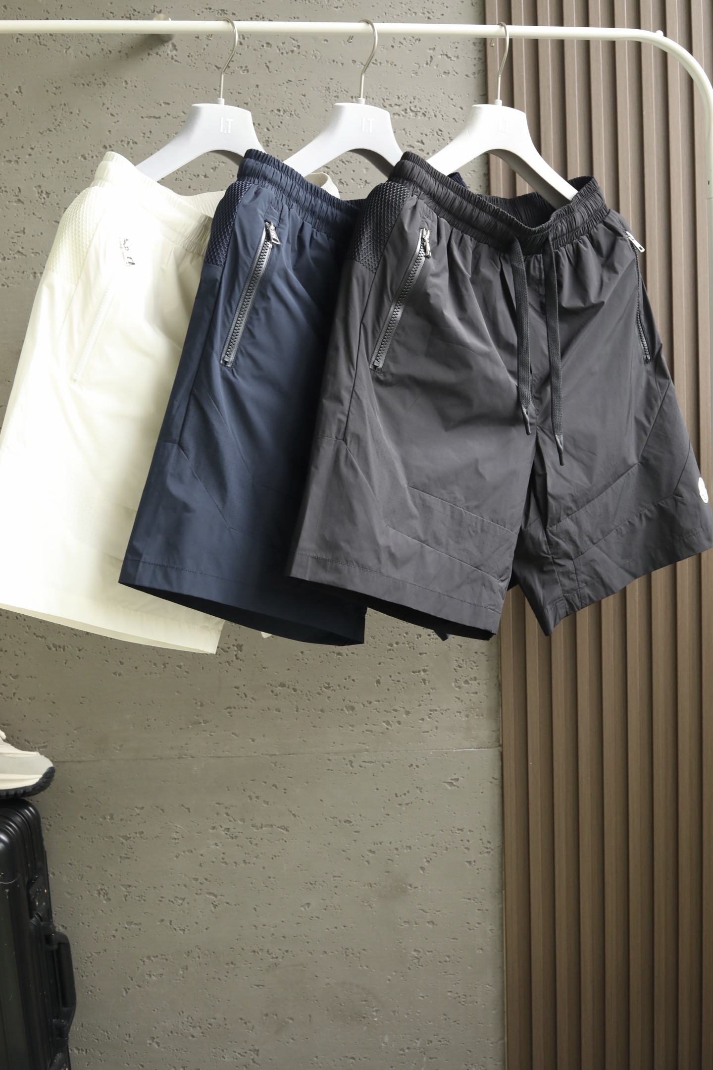 🔥🔥🔥2026夏季上新 Mo*cler蒙口 26年夏季新款短裤定制进口速干面料舒适柔软透气性好！裤腿拼接