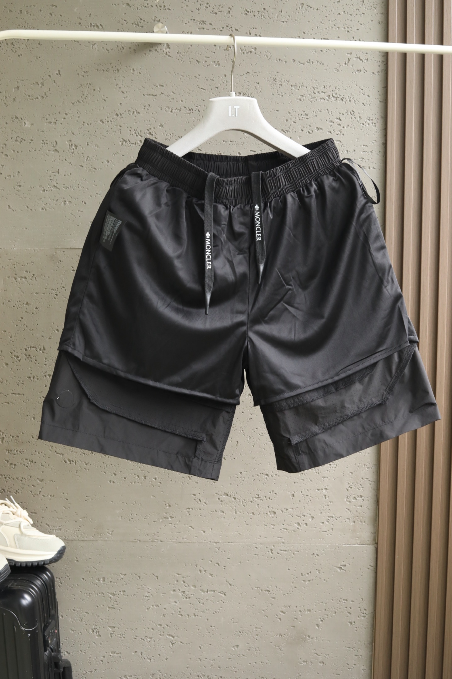 🔥🔥🔥2026夏季上新 Mo*cler蒙口 26年夏季新款短裤定制进口速干面料舒适柔软透气性好！裤腿拼接