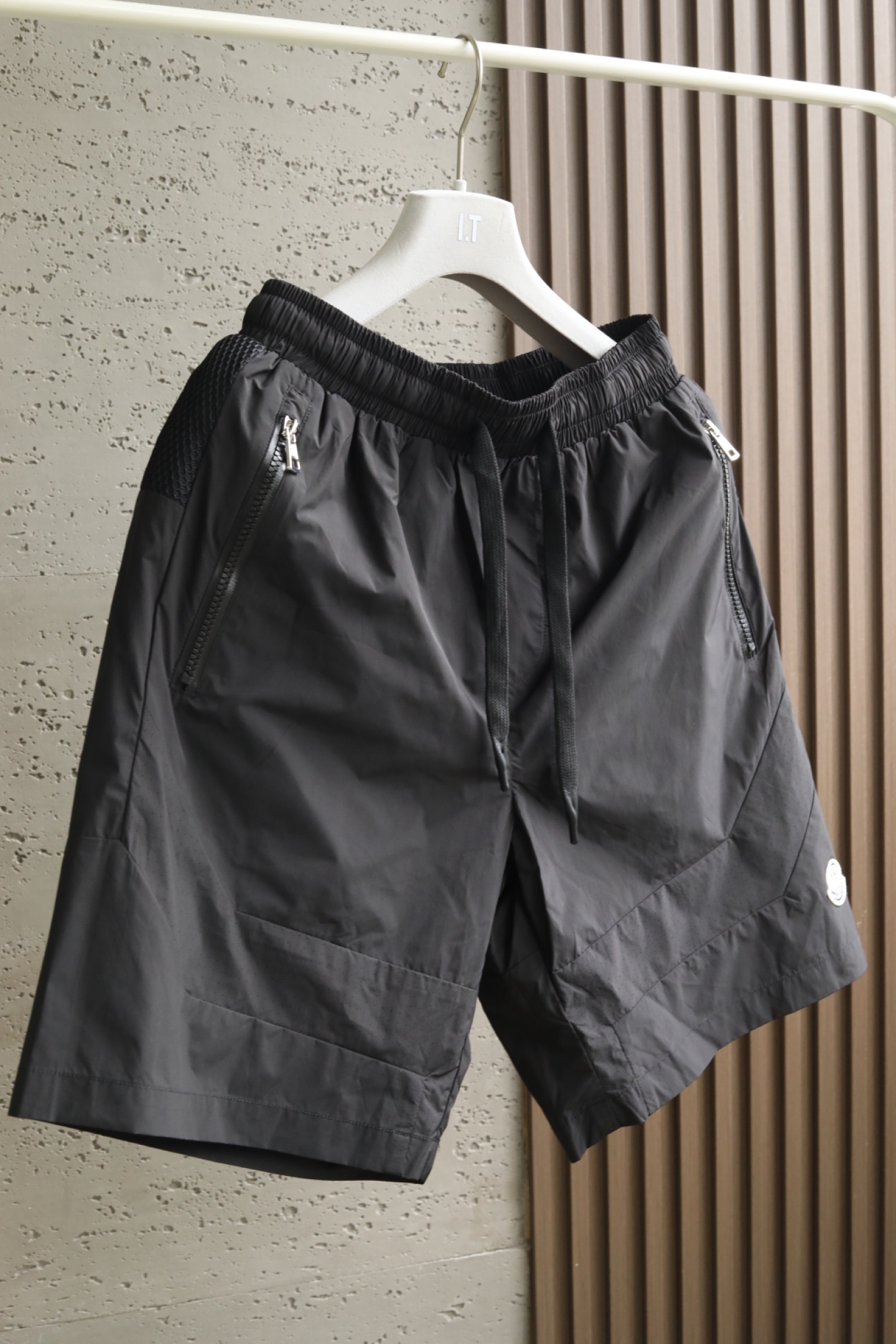 🔥🔥🔥2026夏季上新 Mo*cler蒙口 26年夏季新款短裤定制进口速干面料舒适柔软透气性好！裤腿拼接