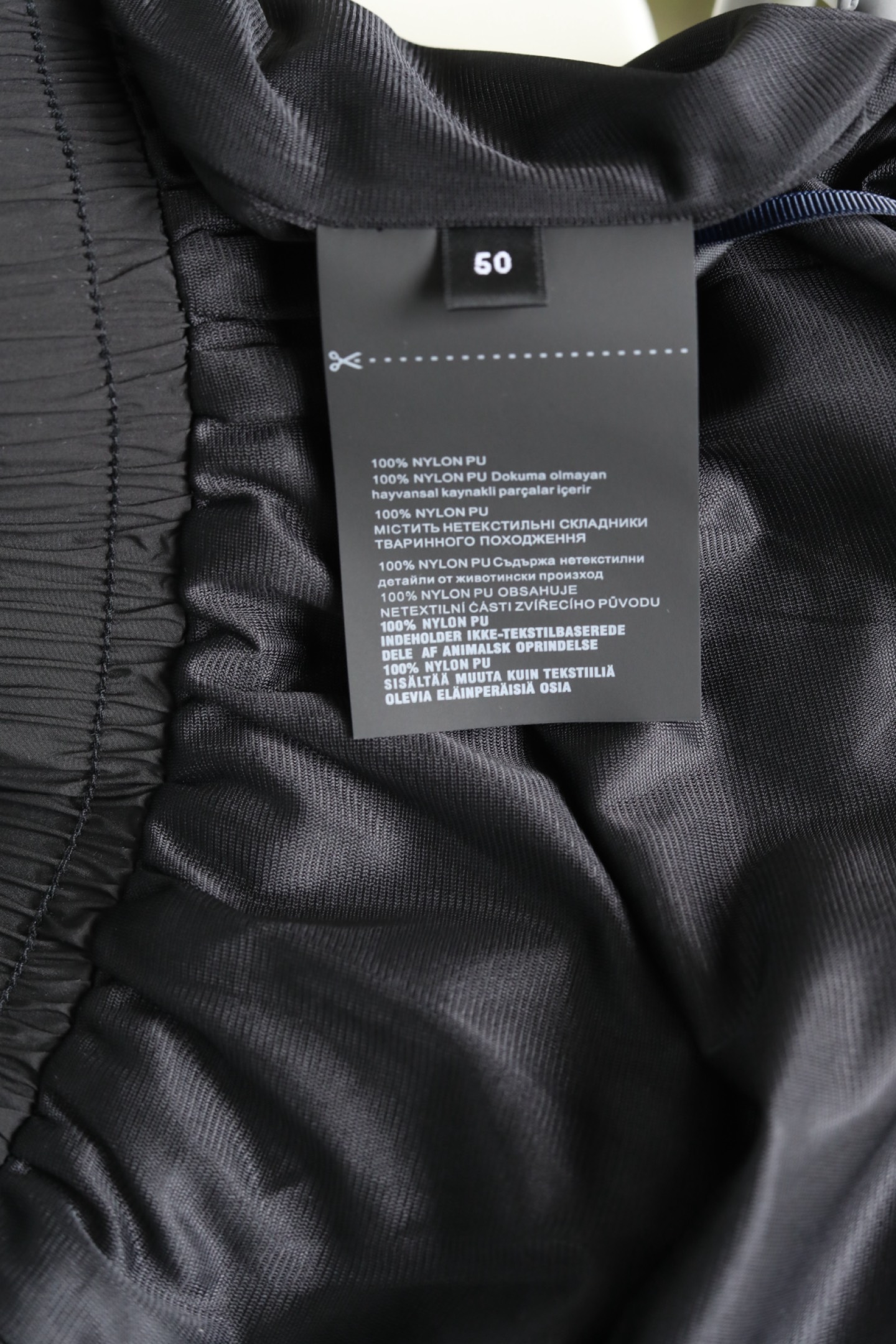 🔥🔥🔥2026夏季上新 Mo*cler蒙口 26年夏季新款短裤定制进口速干面料舒适柔软透气性好！裤腿拼接