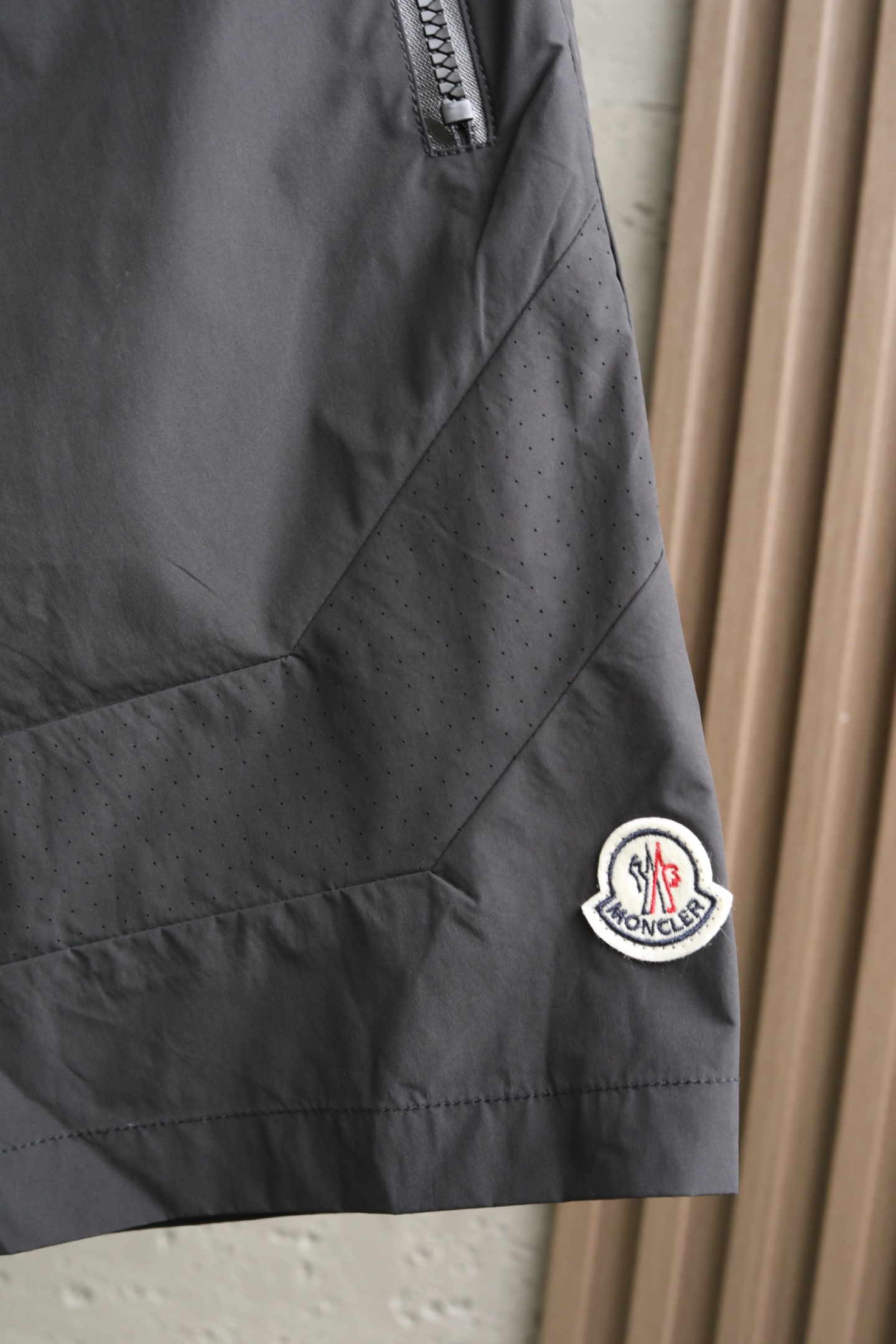 🔥🔥🔥2026夏季上新 Mo*cler蒙口 26年夏季新款短裤定制进口速干面料舒适柔软透气性好！裤腿拼接