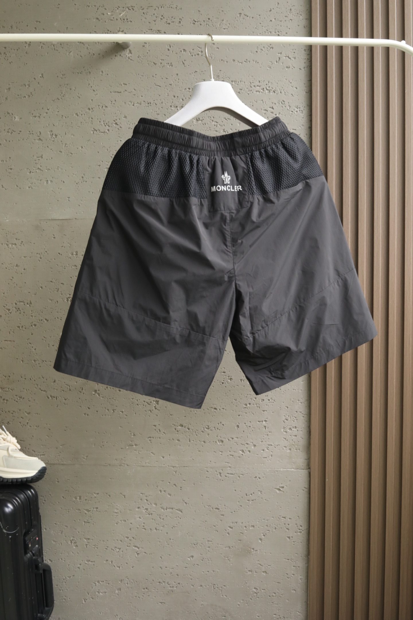 🔥🔥🔥2026夏季上新 Mo*cler蒙口 26年夏季新款短裤定制进口速干面料舒适柔软透气性好！裤腿拼接