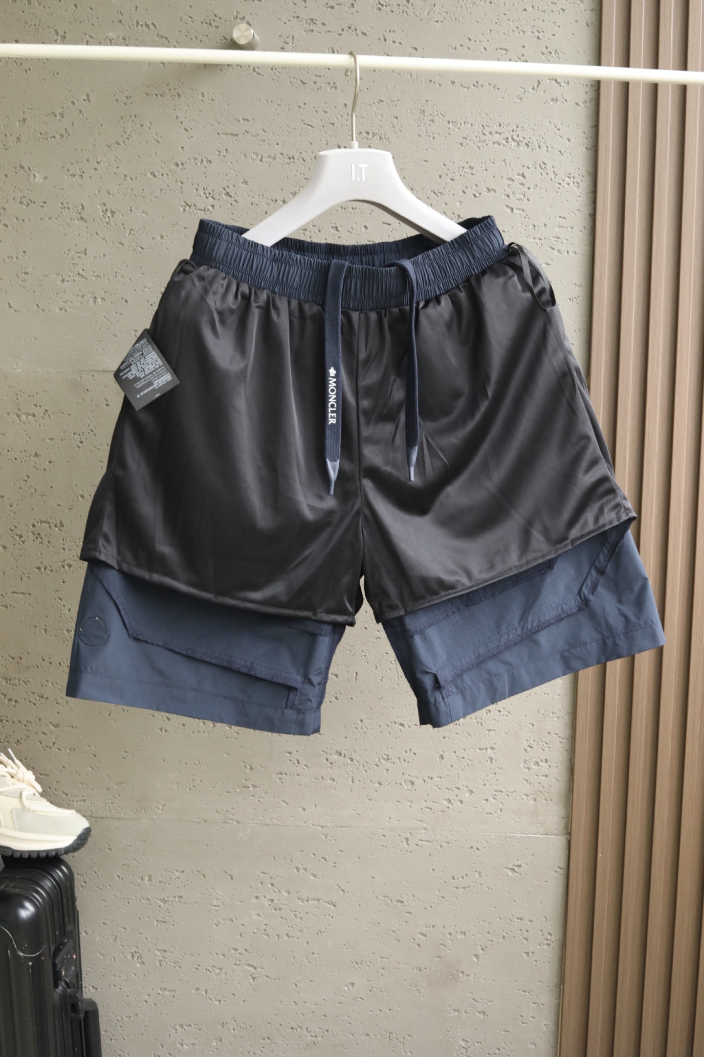🔥🔥🔥2026夏季上新 Mo*cler蒙口 26年夏季新款短裤定制进口速干面料舒适柔软透气性好！裤腿拼接