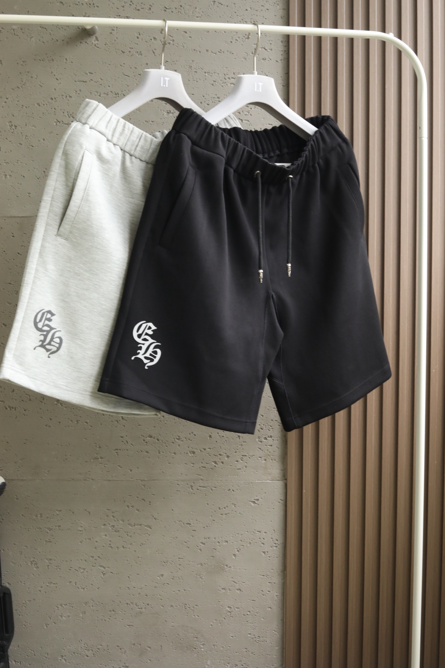 🔥🔥🔥2026年夏季上新 Chrome Hearts克罗心 26年夏季新款短裤精选高支双面针织面料，经特