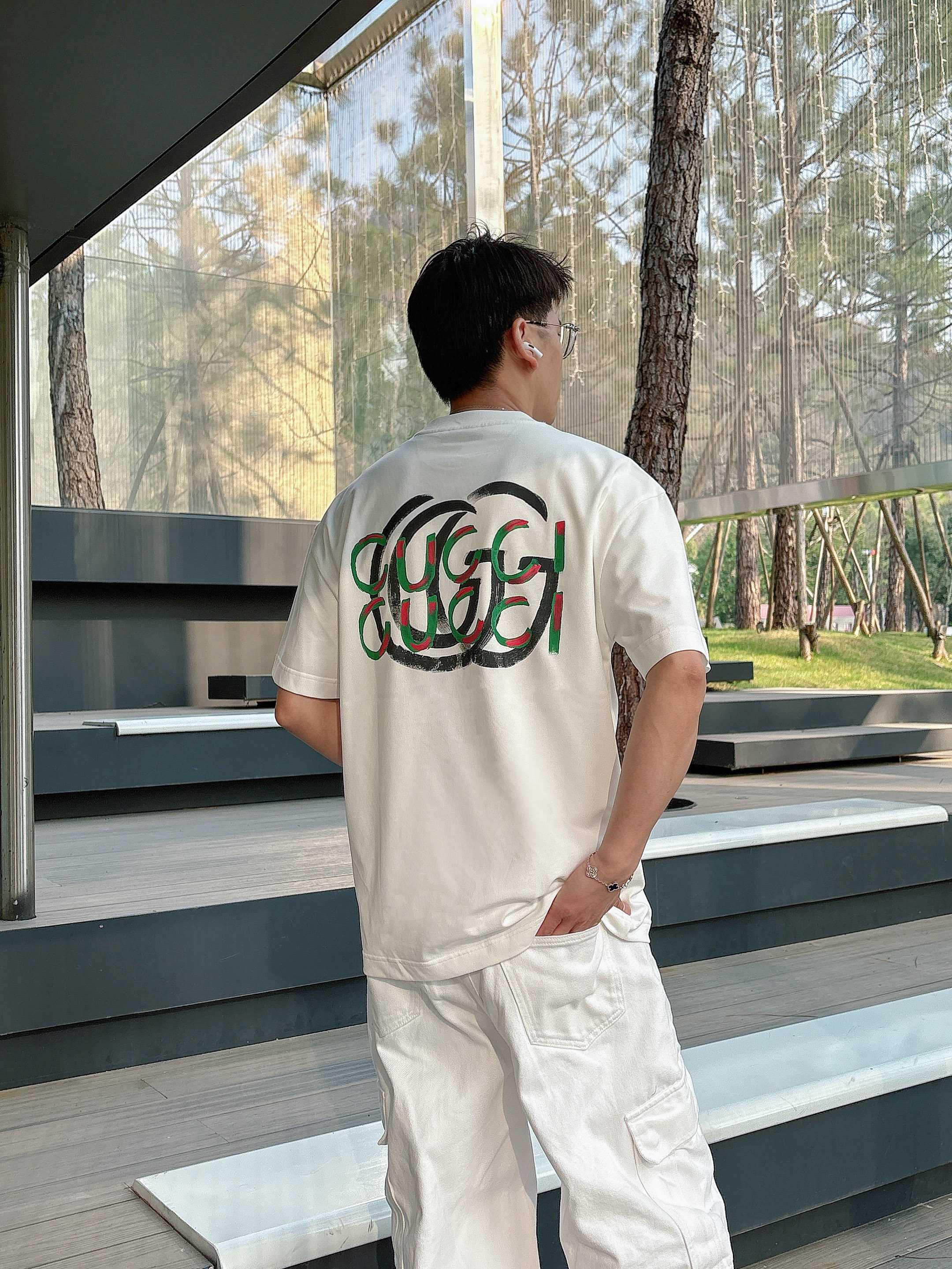 “Handmade Art Series: Summer Shirts in Black and White, Sizes M-3XL” - 图片 8
