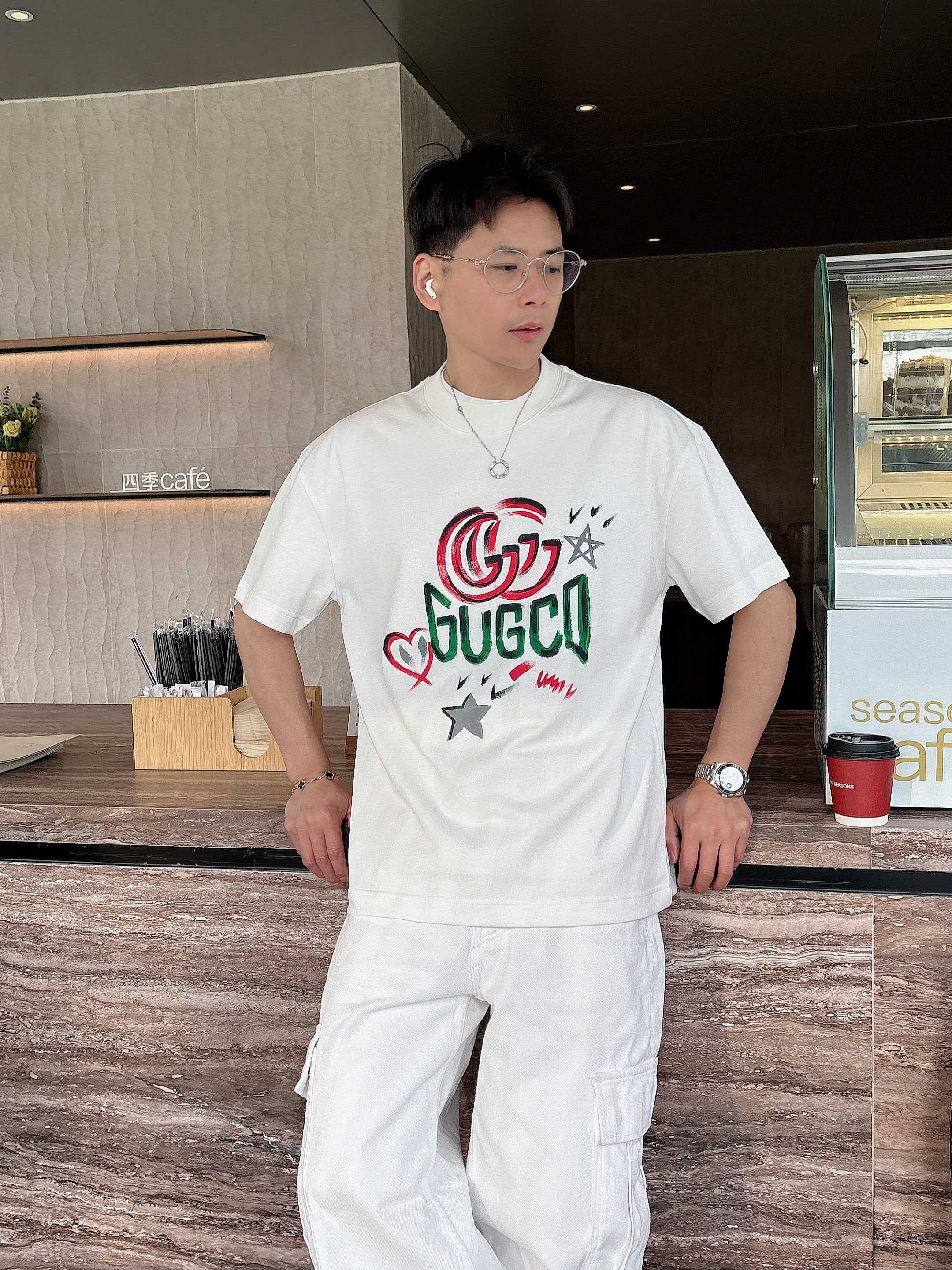 “Handmade Art Series: Summer Shirts in Black and White, Sizes M-3XL” - 图片 4