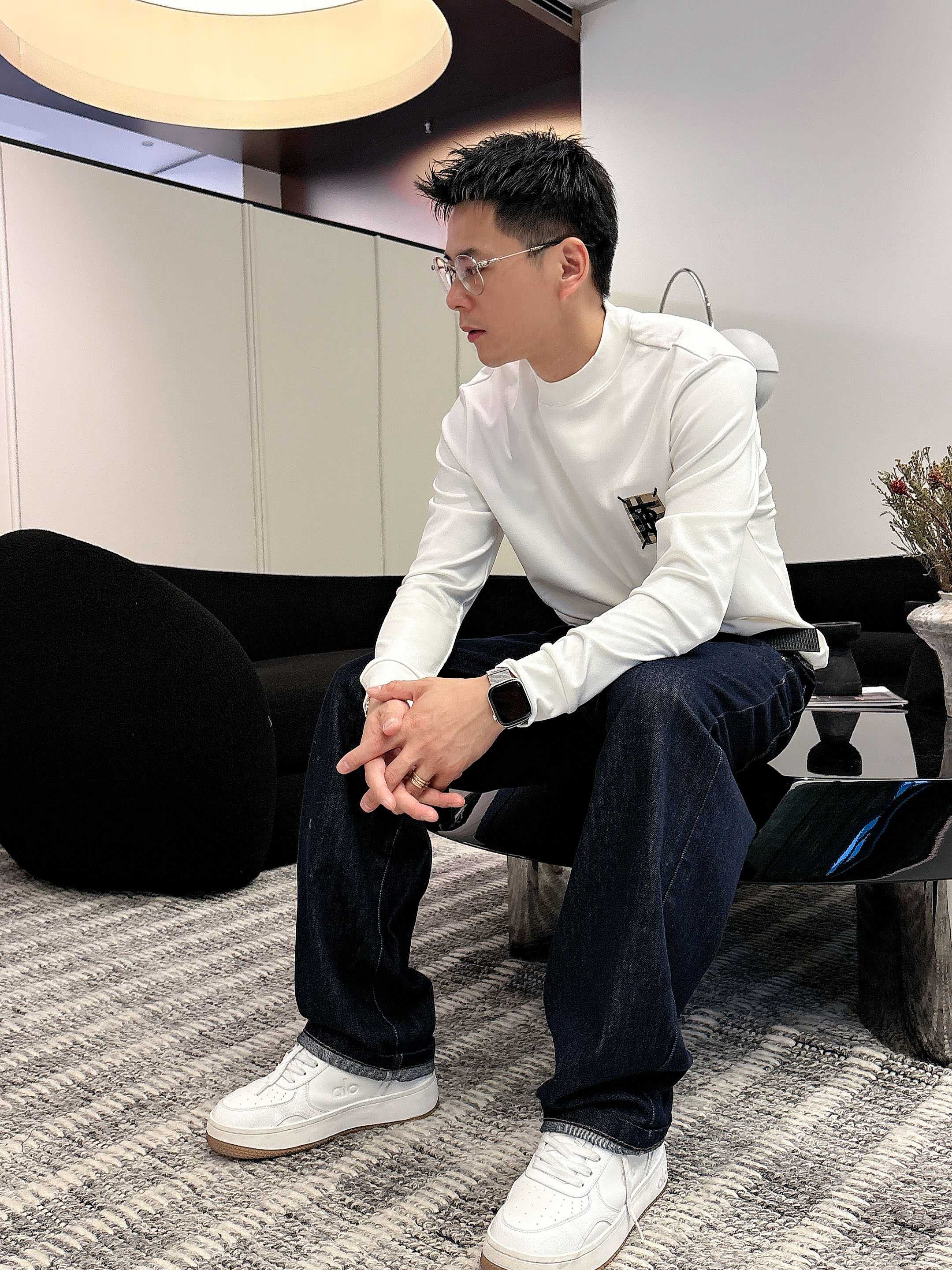 巴宝莉2025秋冬新款，定制面料，定制logo，舒适性与透气性兼优，柔软抗皱弹性和垂性极佳，无论是单穿或