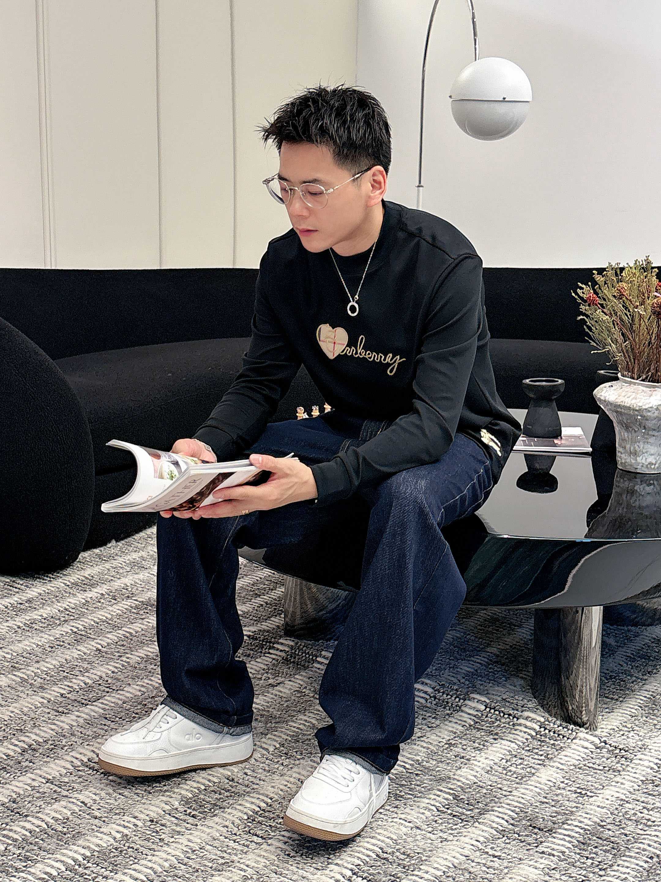 巴宝莉2025秋冬新款，定制面料，定制刺绣logo，舒适性与透气性兼优，柔软抗皱弹性和垂性极佳，无论是单