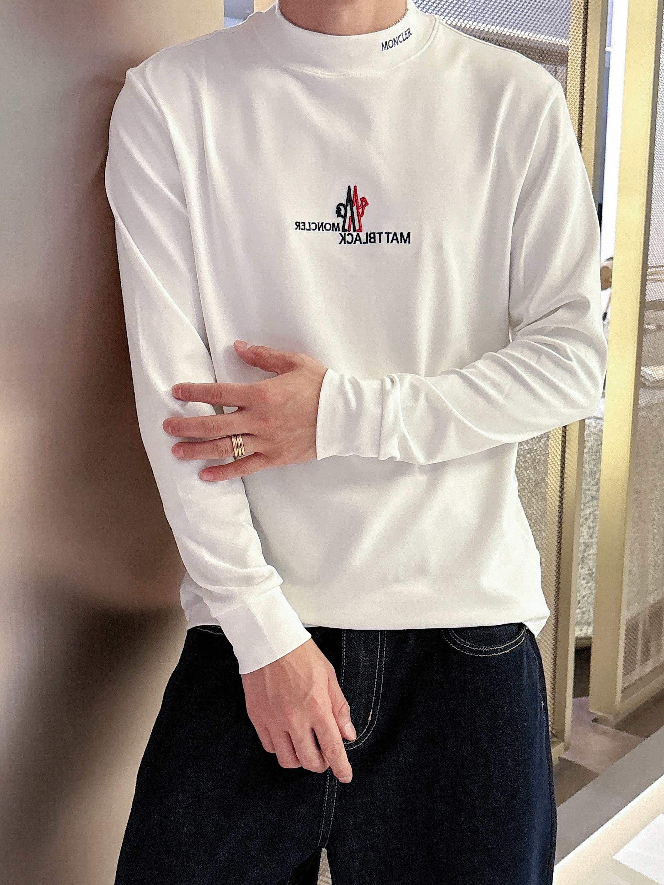 蒙口2025秋冬新款，定制面料，定制刺绣logo，舒适性与透气性兼优，柔软抗皱弹性和垂性极佳，无论是单穿
