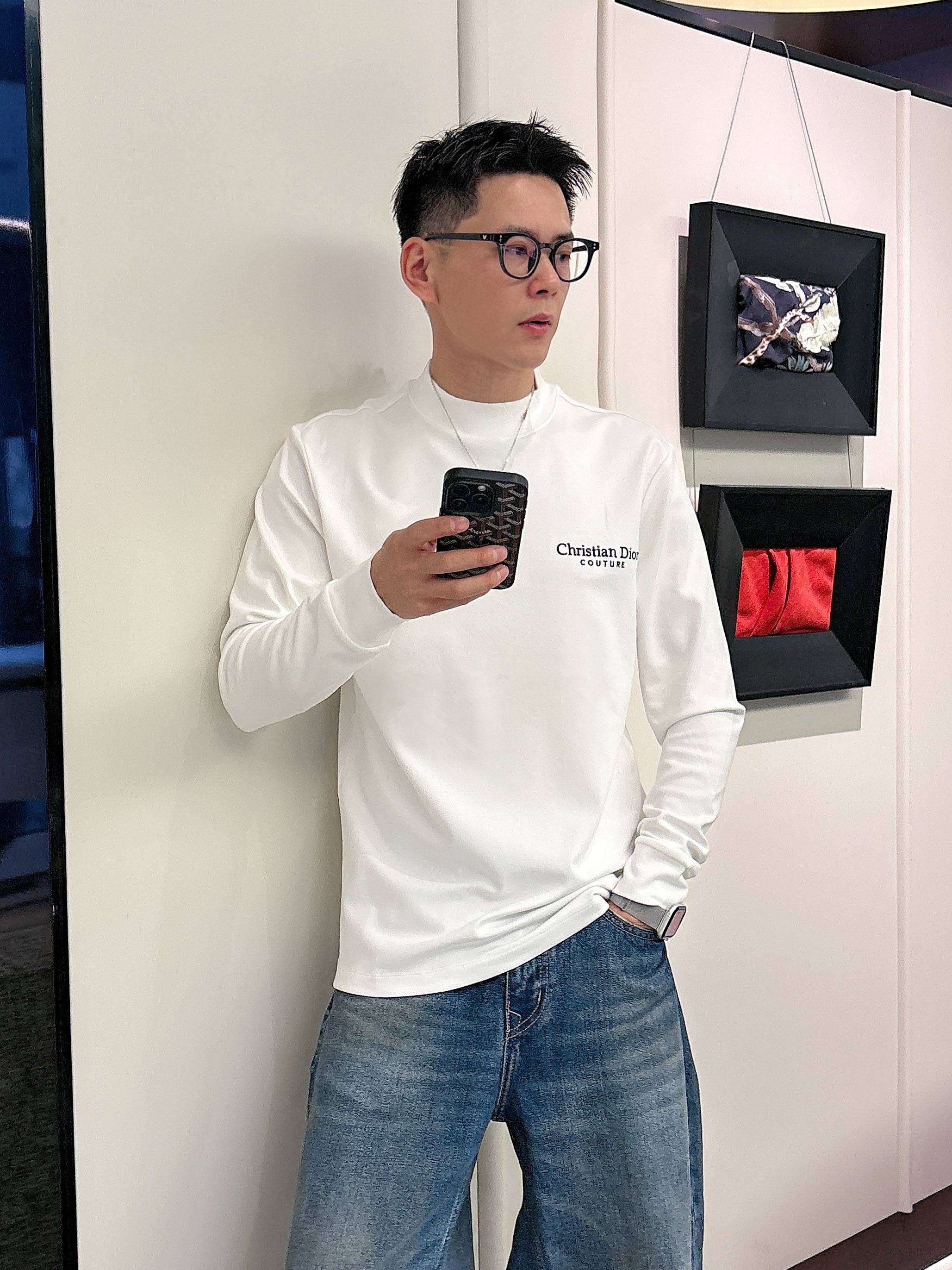 Dior2025秋冬新款，定制面料，独特工艺logo，舒适性与透气性兼优，柔软抗皱弹性和垂性极佳，无论是