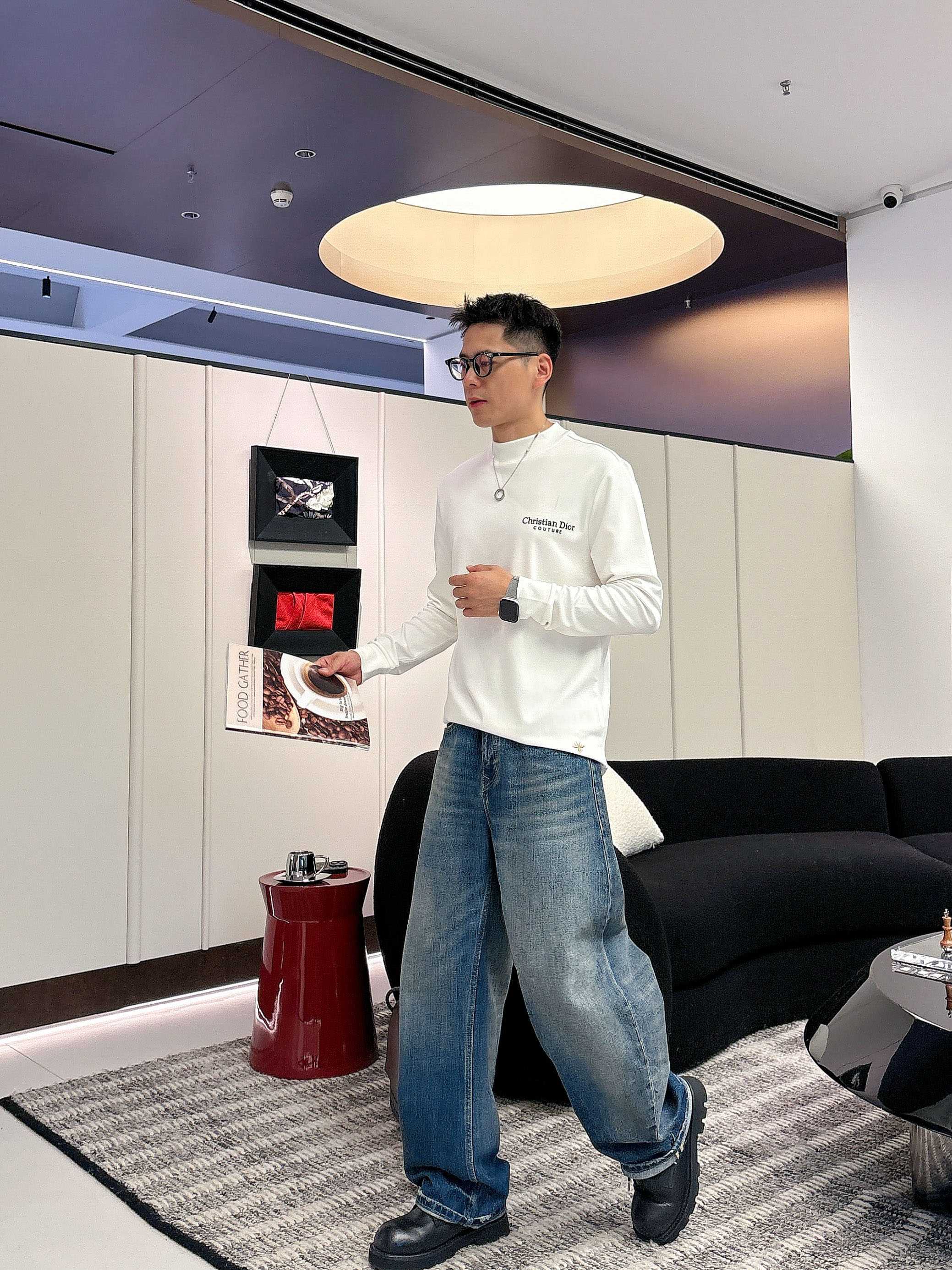 Dior2025秋冬新款，定制面料，独特工艺logo，舒适性与透气性兼优，柔软抗皱弹性和垂性极佳，无论是