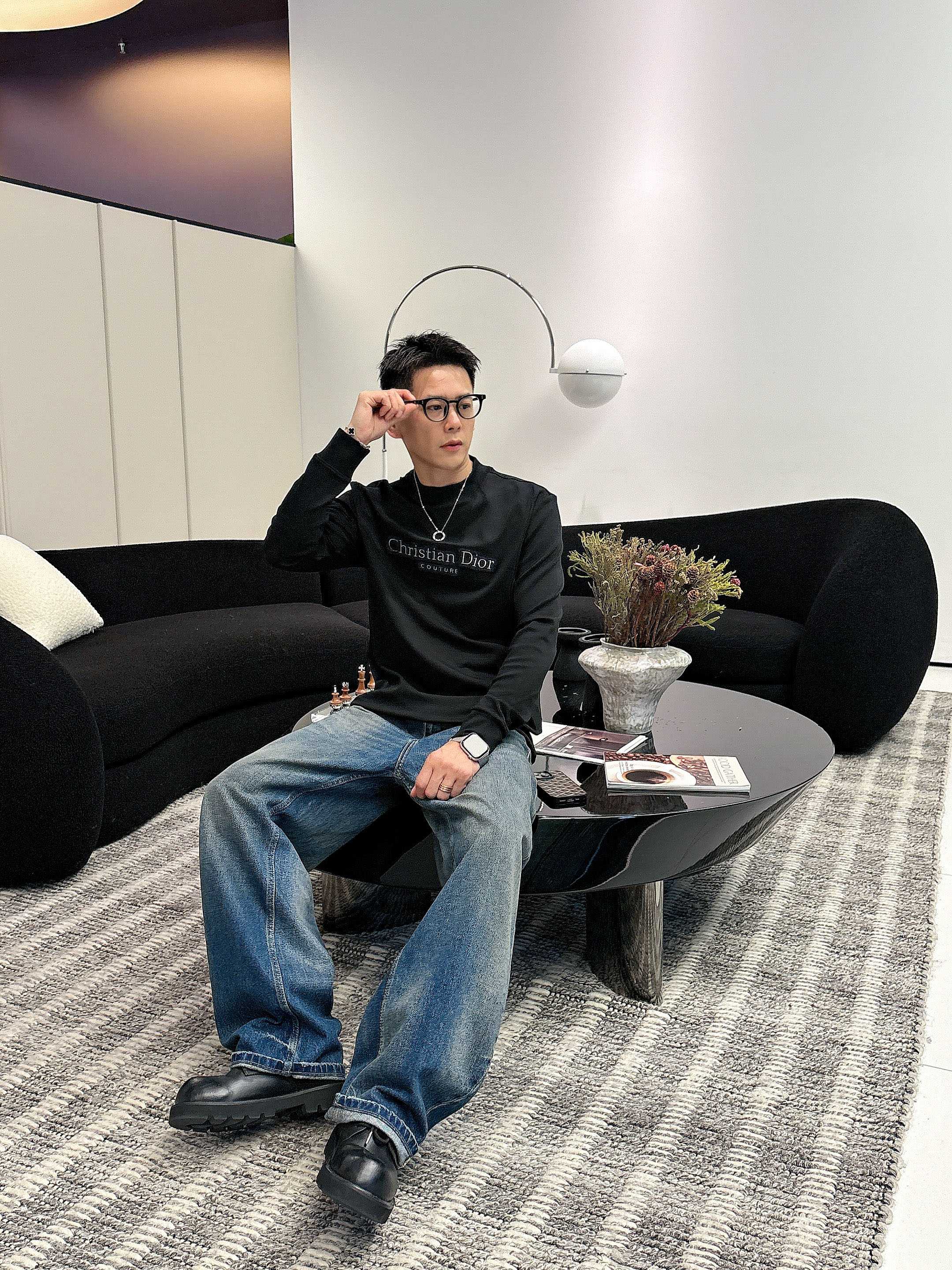 Dior2025秋冬新款，定制面料，独特工艺logo，舒适性与透气性兼优，柔软抗皱弹性和垂性极佳，无论是