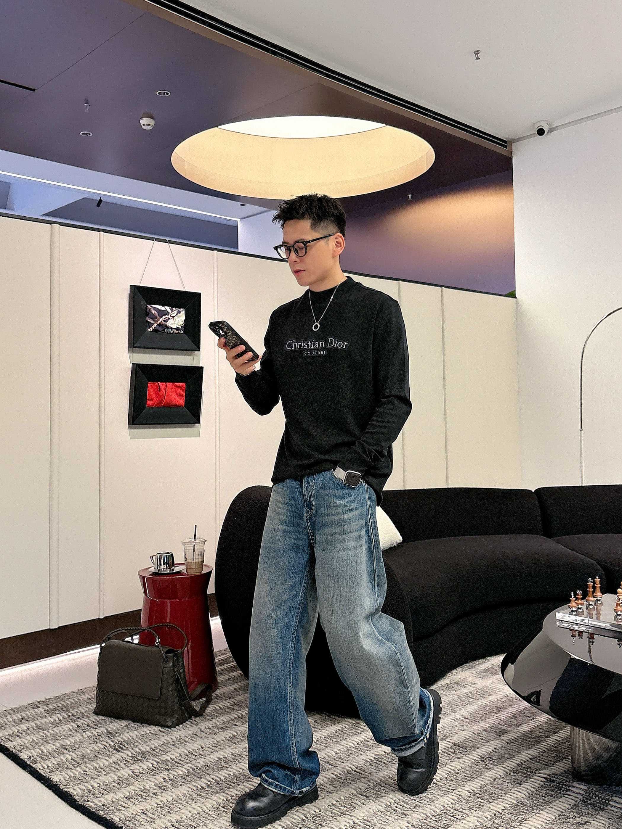 Dior2025秋冬新款，定制面料，独特工艺logo，舒适性与透气性兼优，柔软抗皱弹性和垂性极佳，无论是