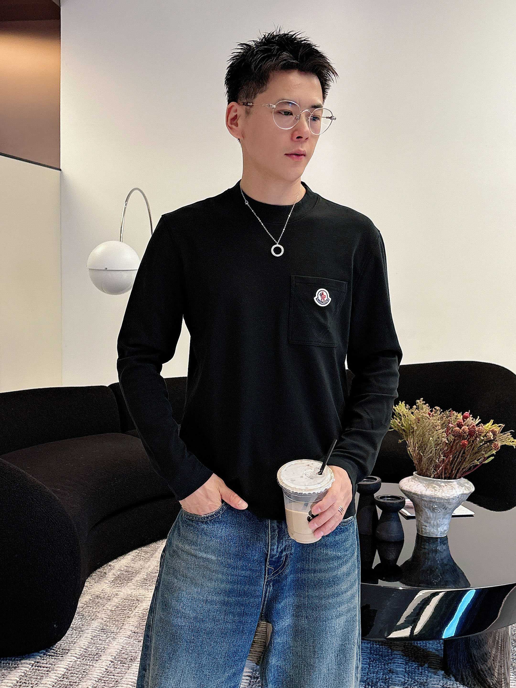 蒙口2025秋冬新款，定制面料，定制logo，舒适性与透气性兼优，柔软抗皱弹性和垂性极佳，无论是单穿或是