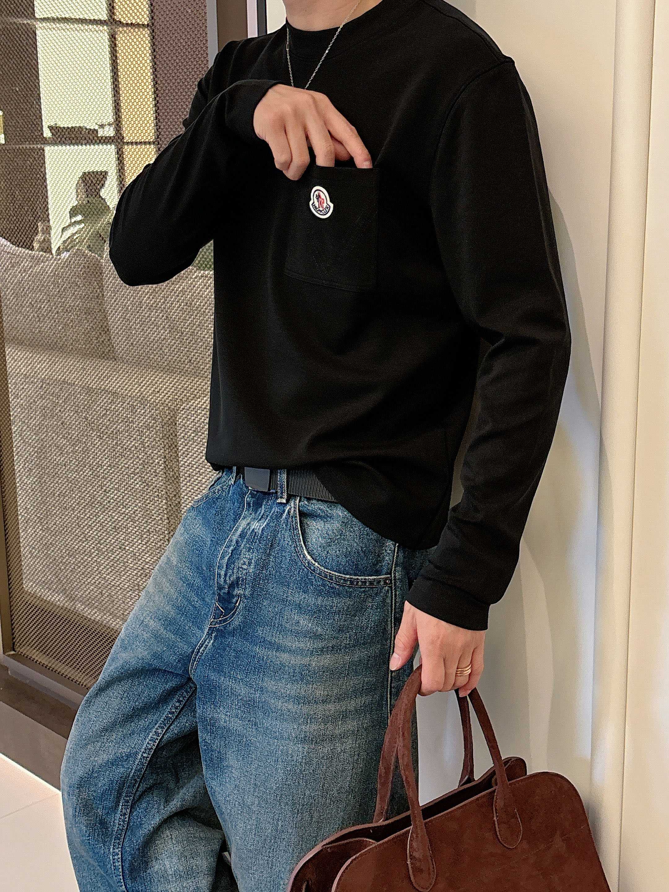 蒙口2025秋冬新款，定制面料，定制logo，舒适性与透气性兼优，柔软抗皱弹性和垂性极佳，无论是单穿或是