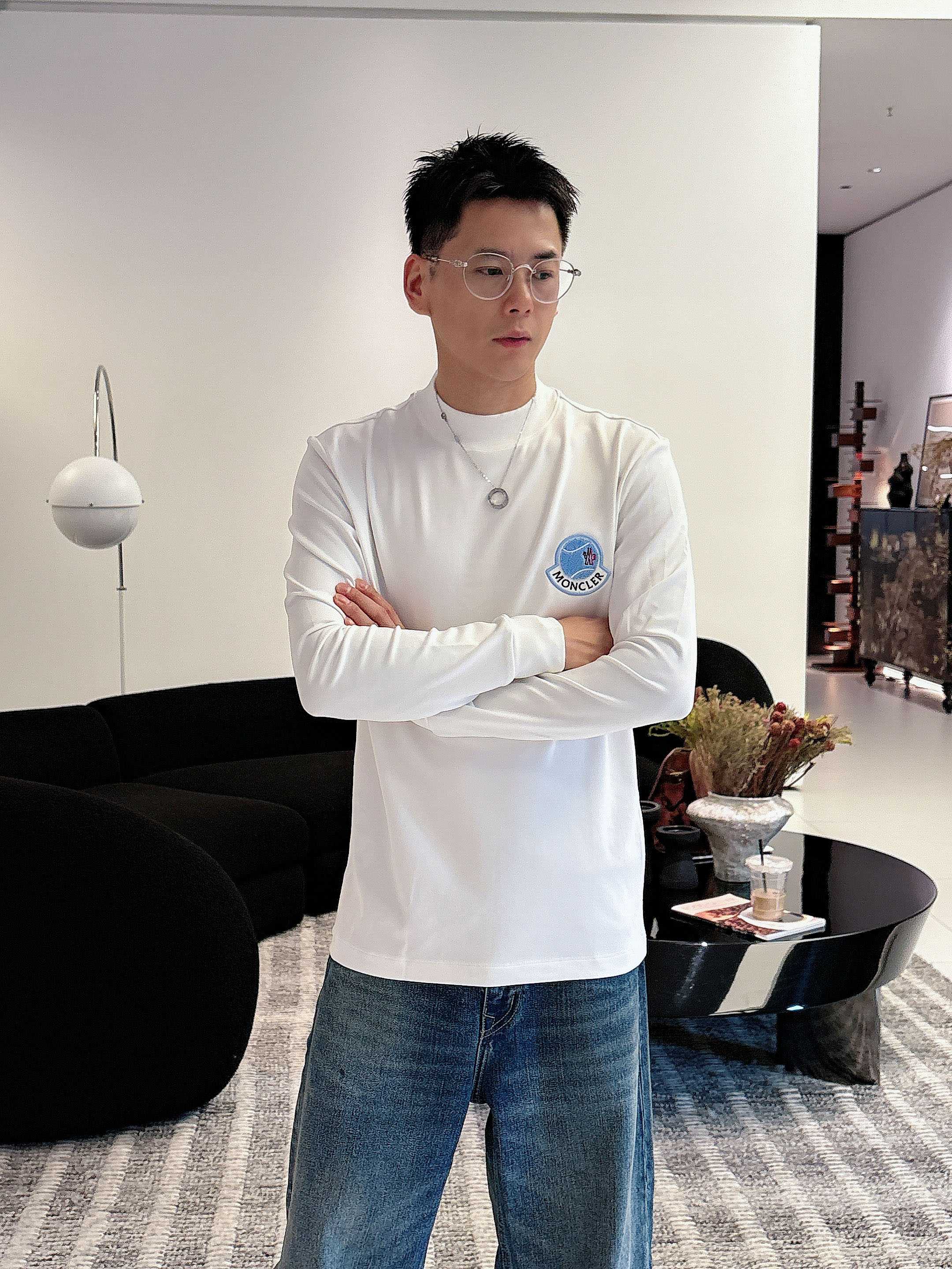 蒙口2025秋冬新款，定制面料，定制logo，舒适性与透气性兼优，柔软抗皱弹性和垂性极佳，无论是单穿或是