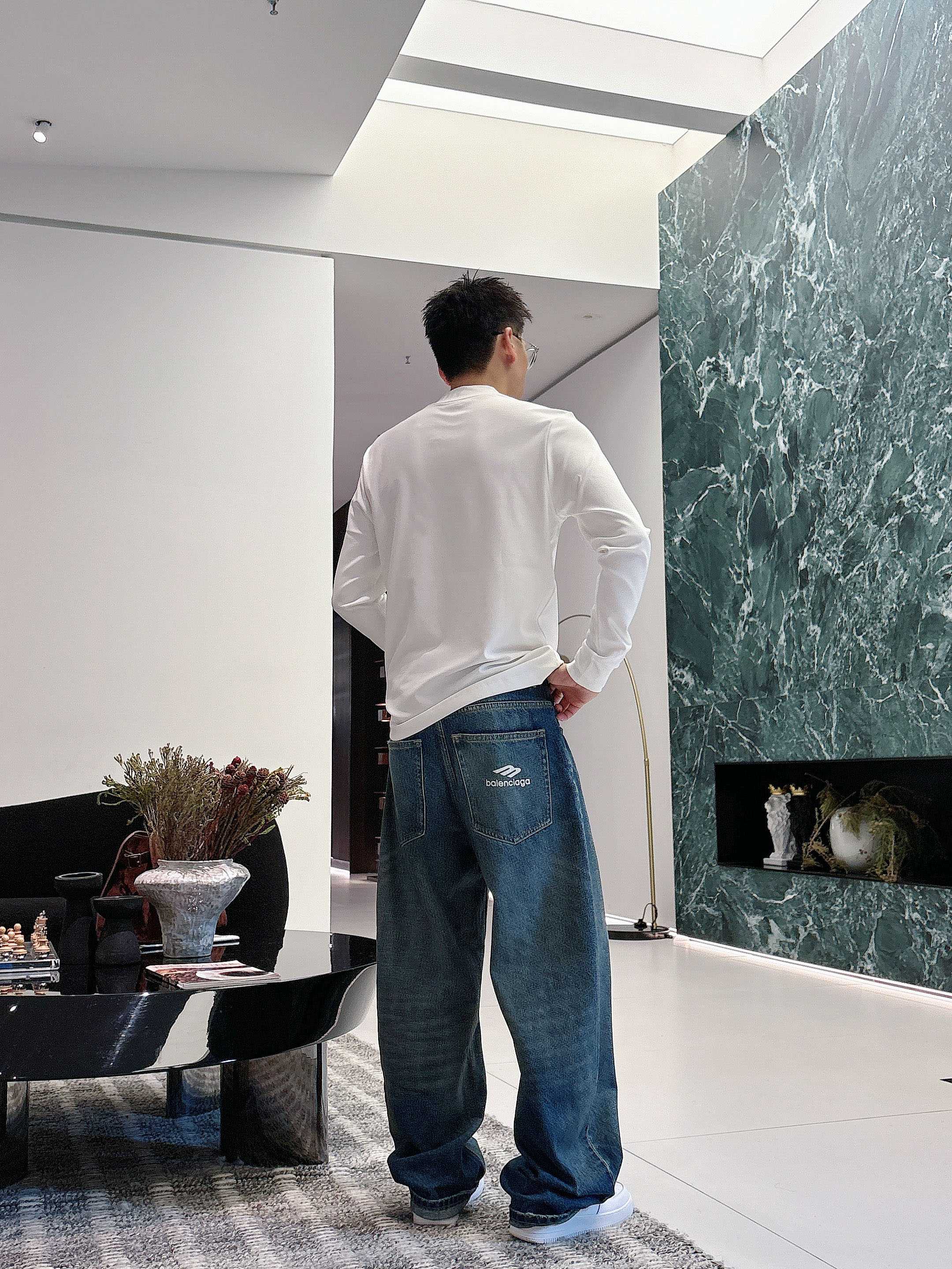 蒙口2025秋冬新款，定制面料，定制logo，舒适性与透气性兼优，柔软抗皱弹性和垂性极佳，无论是单穿或是