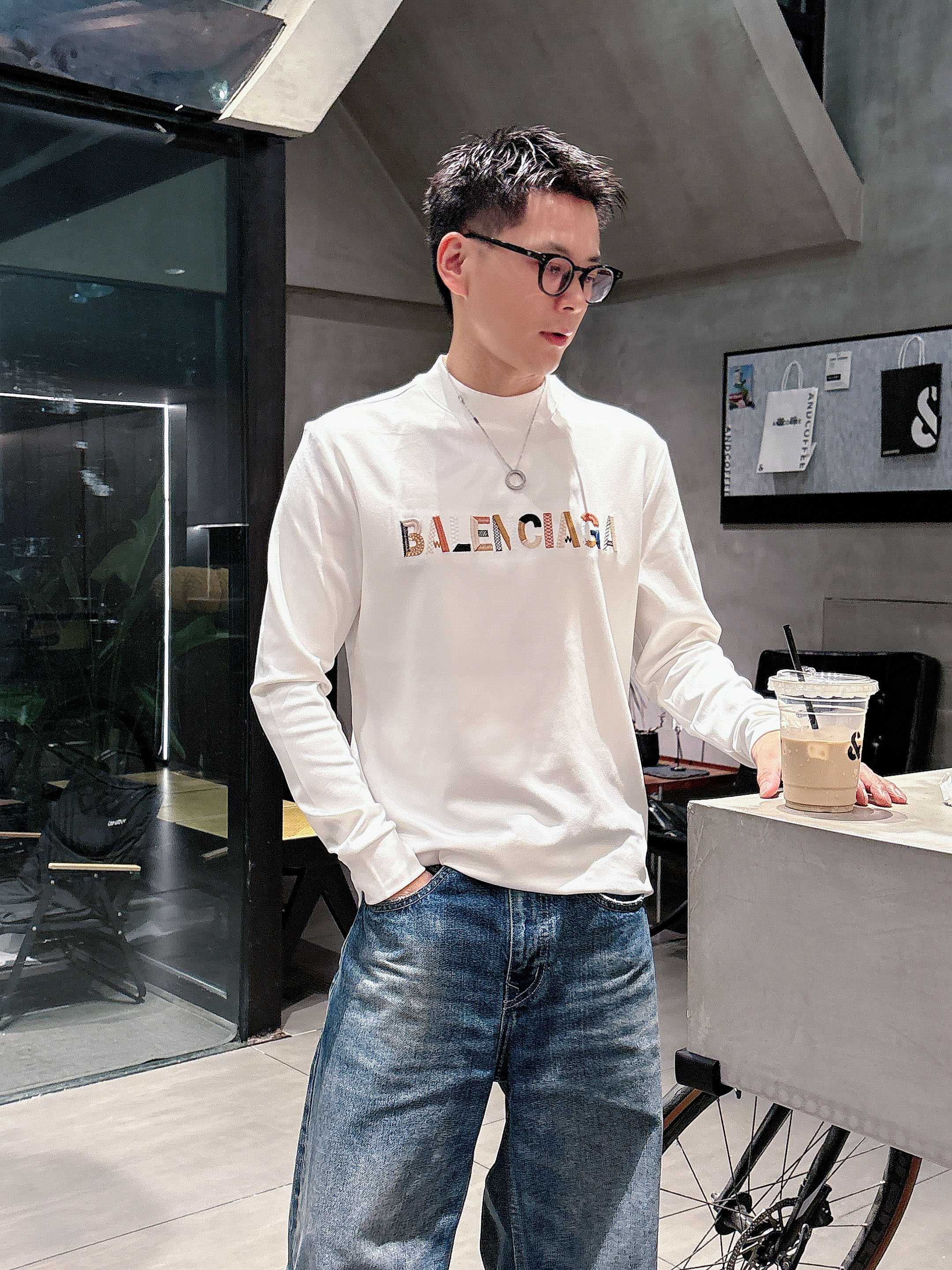 BB2025秋冬新款，定制面料，独特工艺logo，舒适性与透气性兼优，柔软抗皱弹性和垂性极佳，无论是单穿