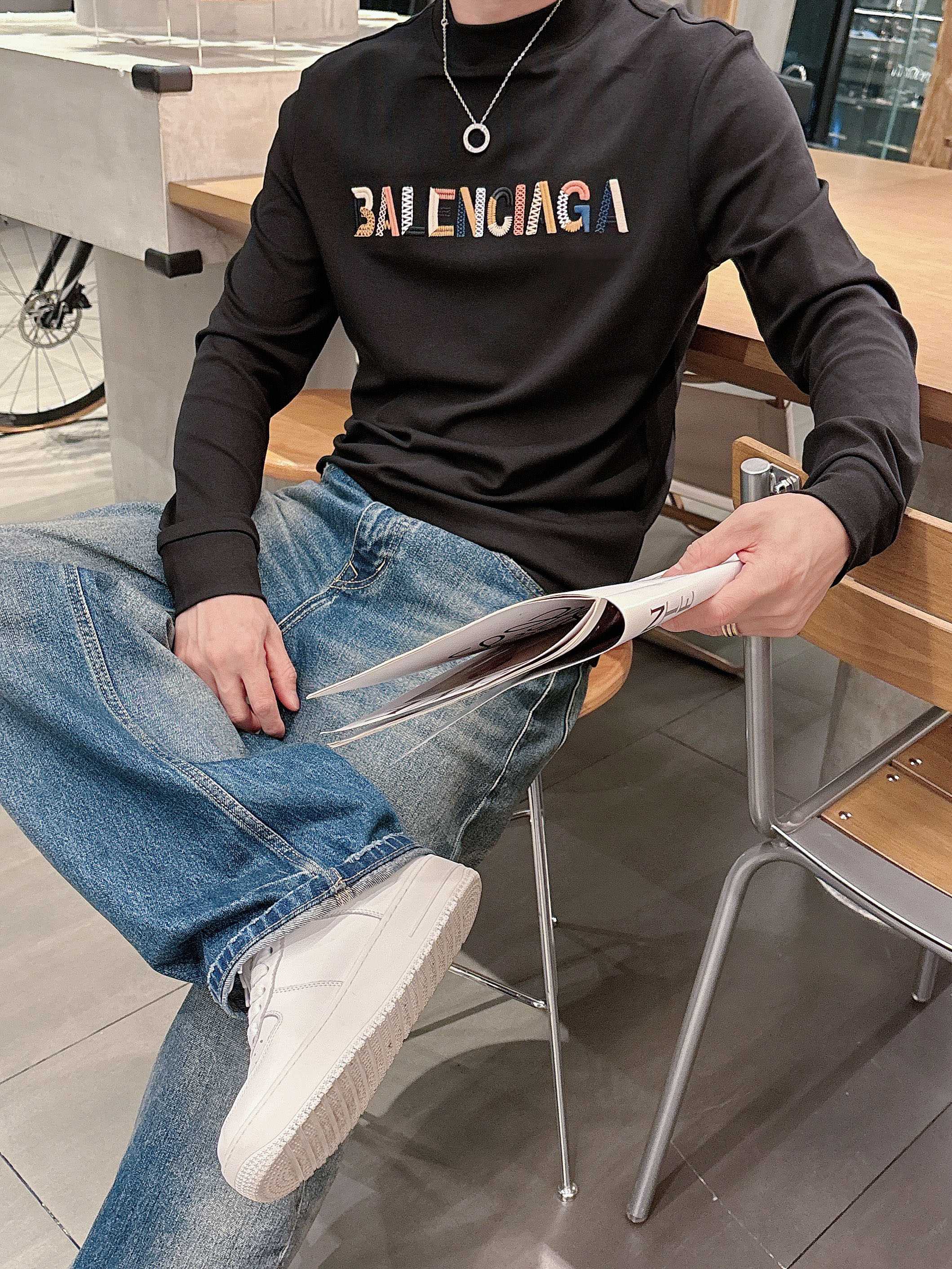 BB2025秋冬新款，定制面料，独特工艺logo，舒适性与透气性兼优，柔软抗皱弹性和垂性极佳，无论是单穿