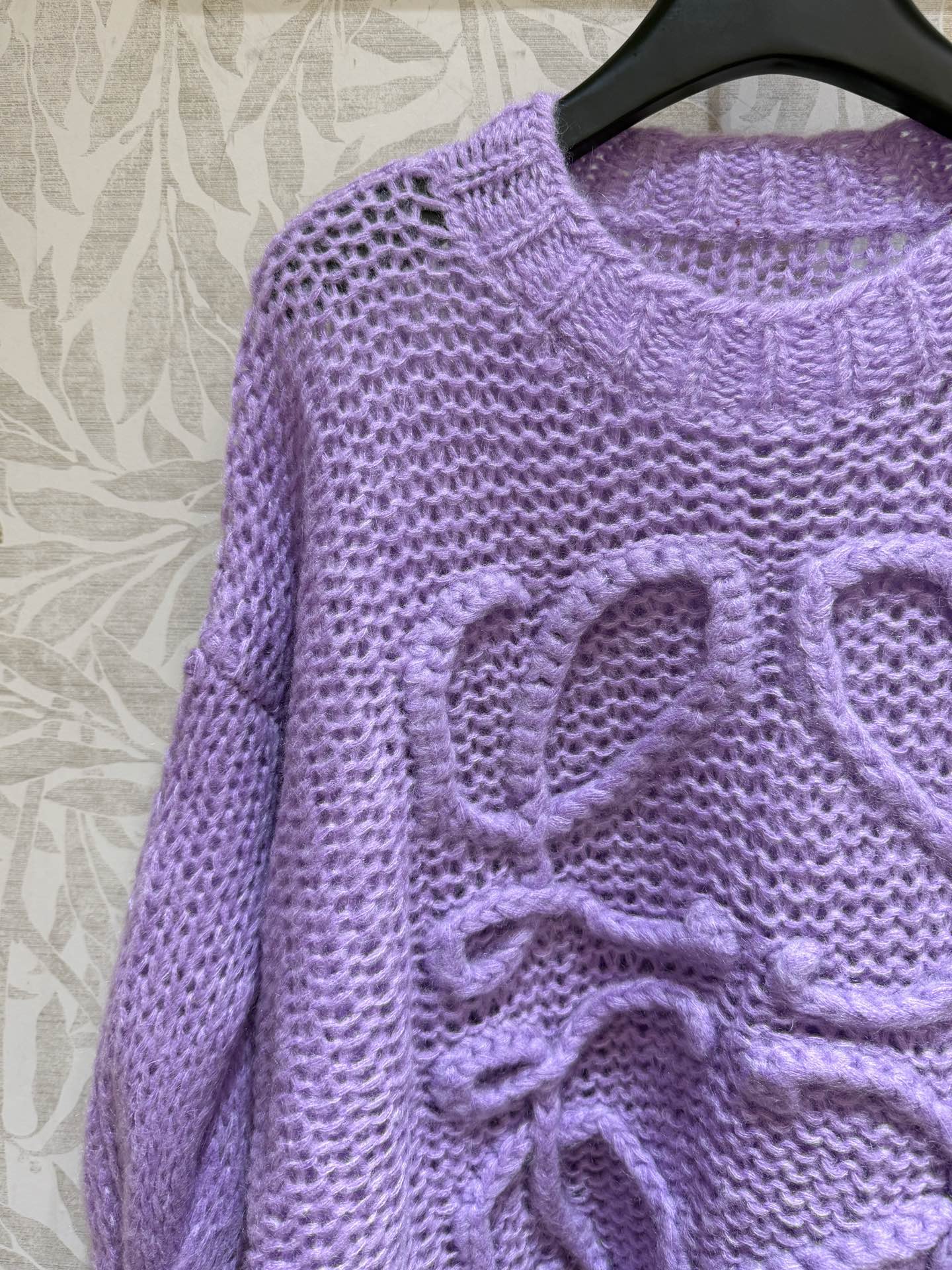 现货‼️‼️🛒款号11190/紫色马海毛开衫✨定染⚠️紫色系，轻质地马海毛混纺针织衫，宽松廓版型 慵懒随