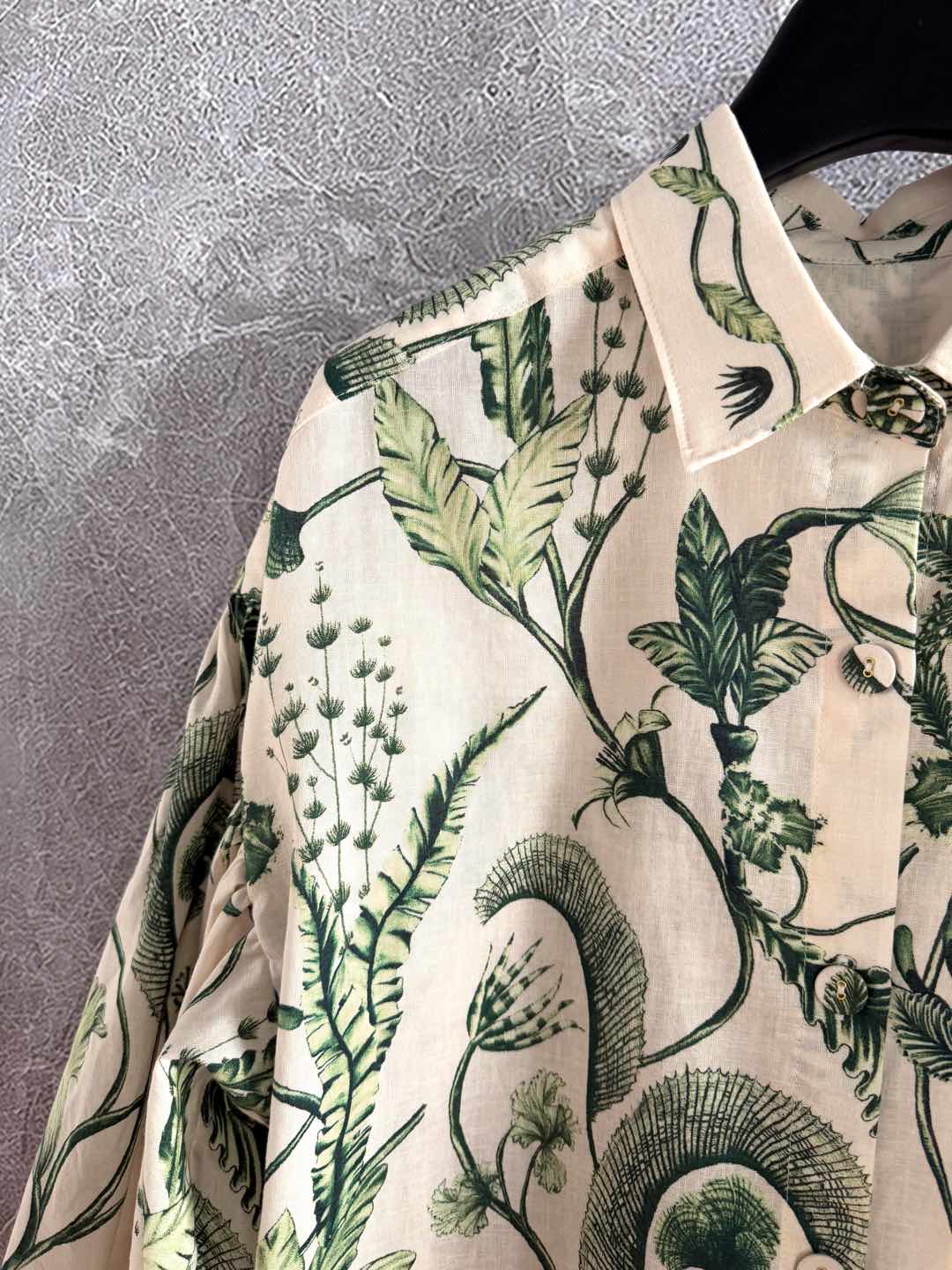 现货‼️‼️🛒款号1231/藤蔓亚麻衬衫✨Agua by Agua Bendita，绿植藤蔓葱葱欲滴，由