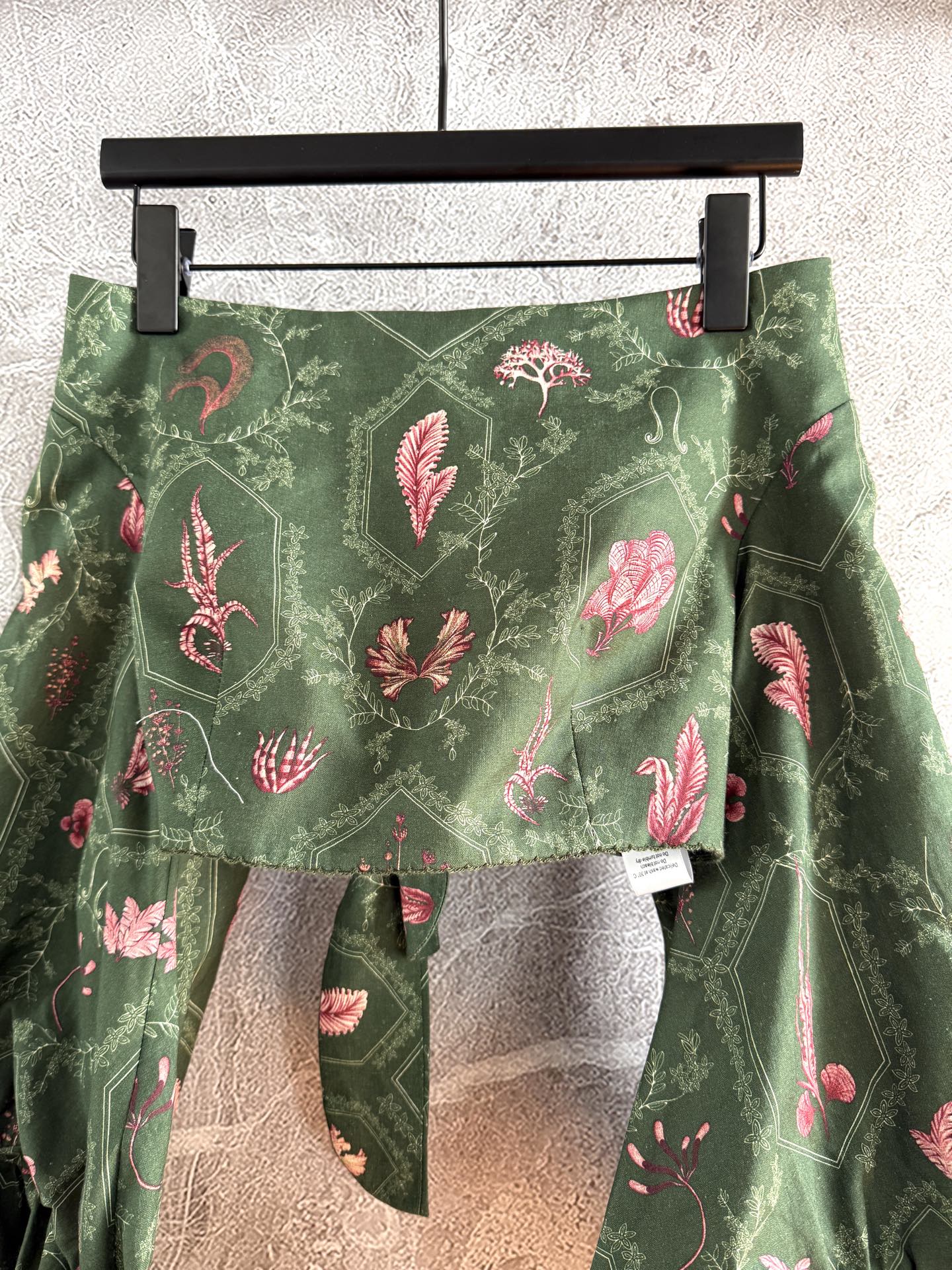 现货‼️‼️🛒款号2/上衣✨来自南美洲哥伦比亚的Agua by Agua Bendita～亚麻腰果热带印