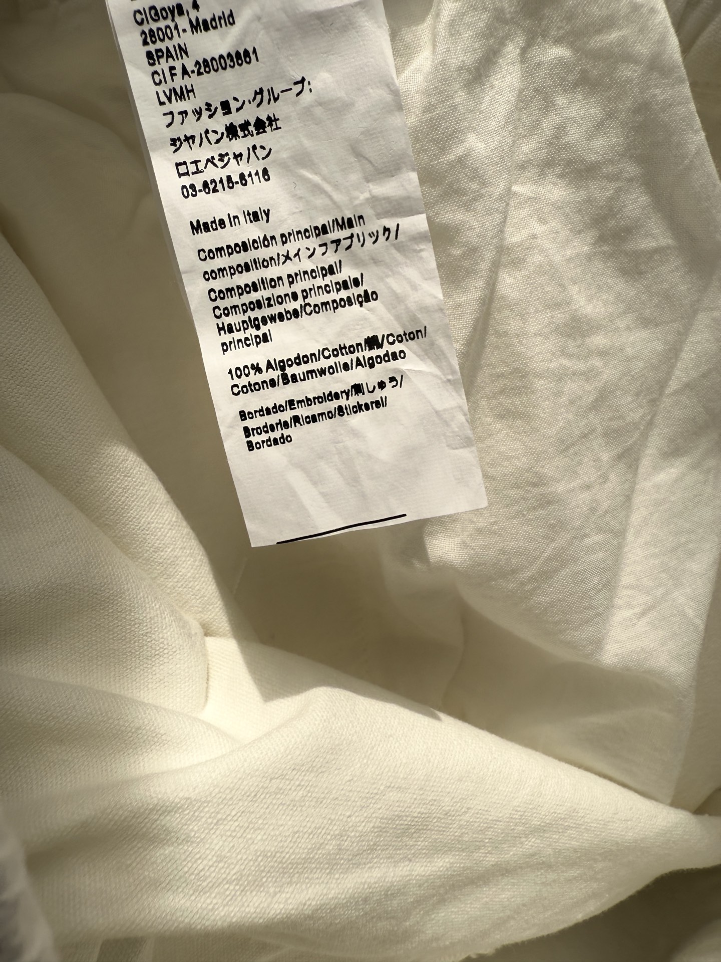宽松空气感阔腿裤✨休闲松弛的阔腿裤型，又老钱感穿搭的感觉，低调内敛，简称有内涵单品，这种风格不会给人眼前