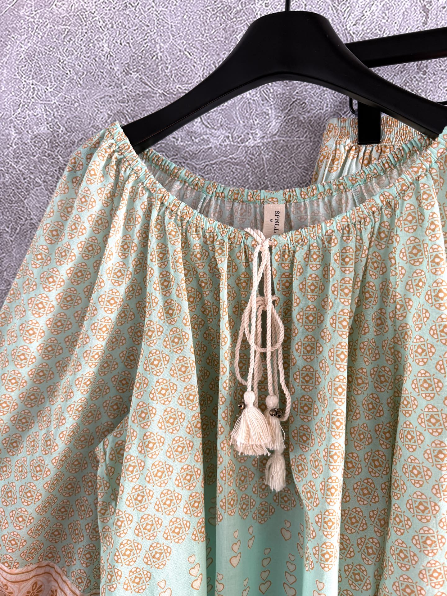 现货‼️‼️🛒款号20100/印花麦穗套装✨上衣材质棉，短裤粘胶纤维，不拆码、一套出售‼️全身定位裁片印