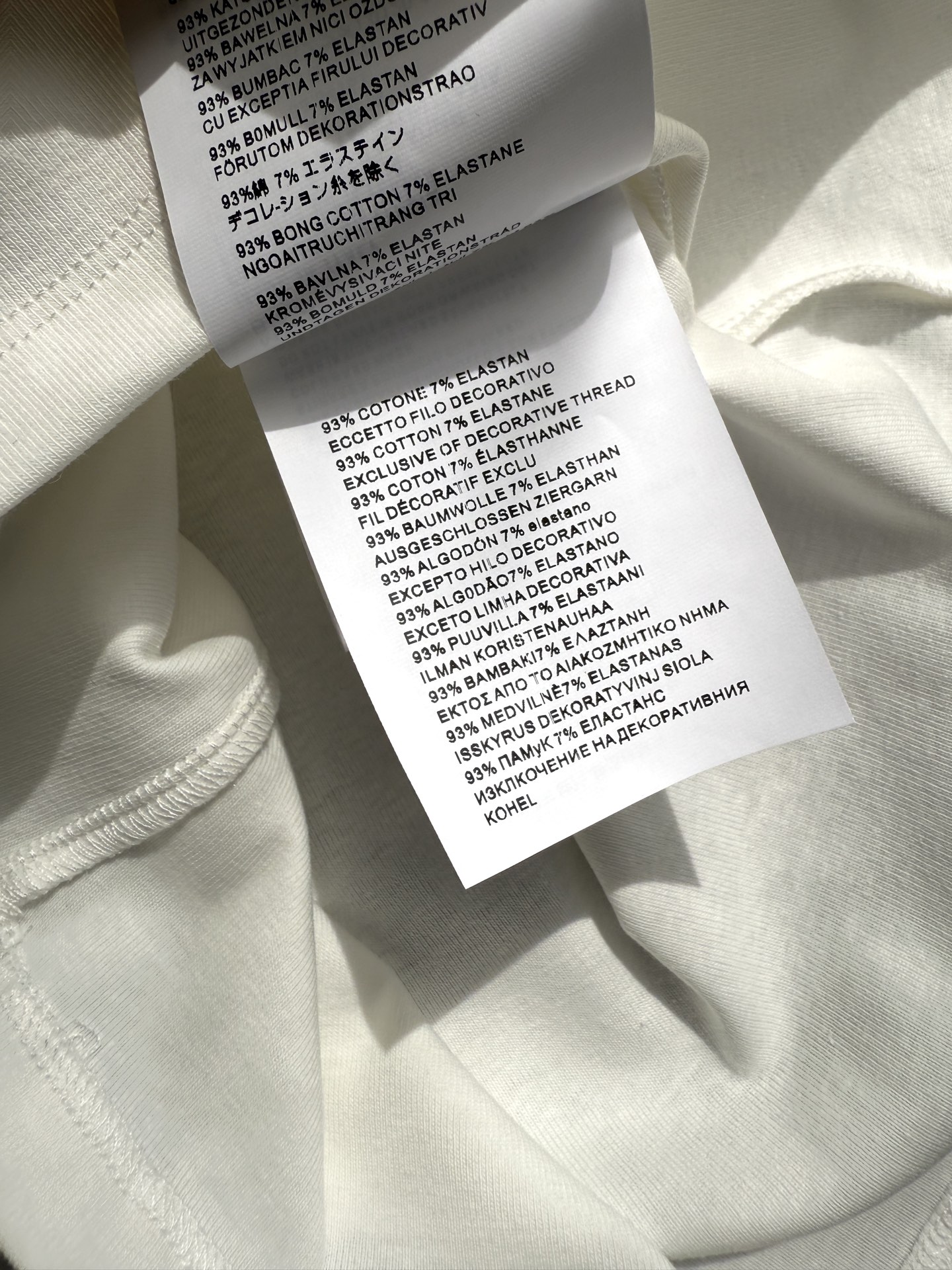 花边t恤✨弹力平纹针织棉质tee，胸前帆船刺绣，领口袖口花边齿轮绣花，简洁版型太好穿了，搭配性高 刚需人