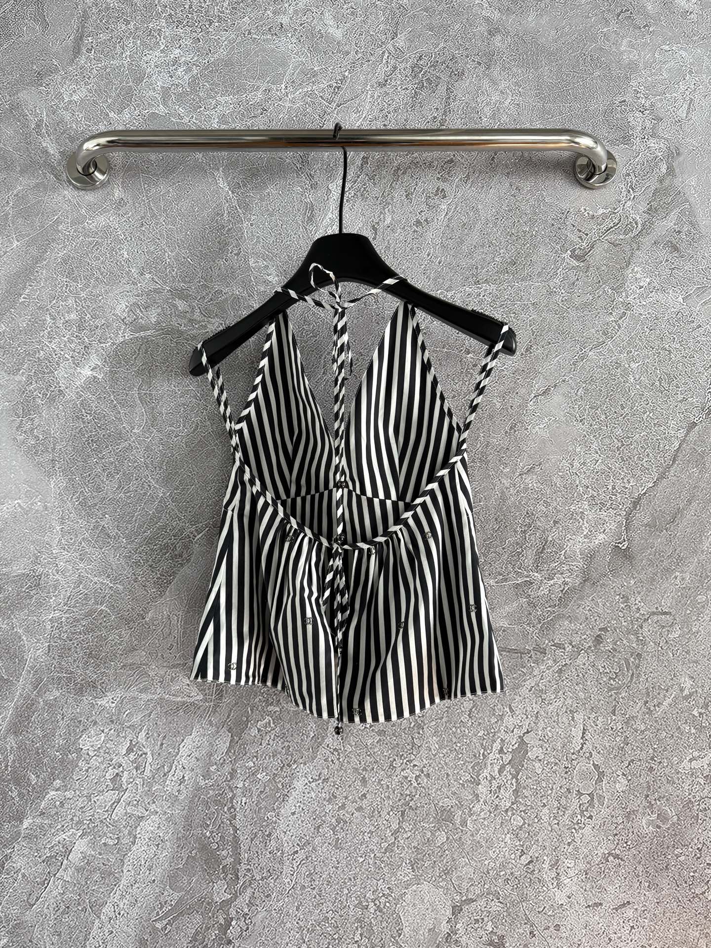 Precise Details in P759 Dress with Cash: Coco Beach Series Rare Find. - 图片 9