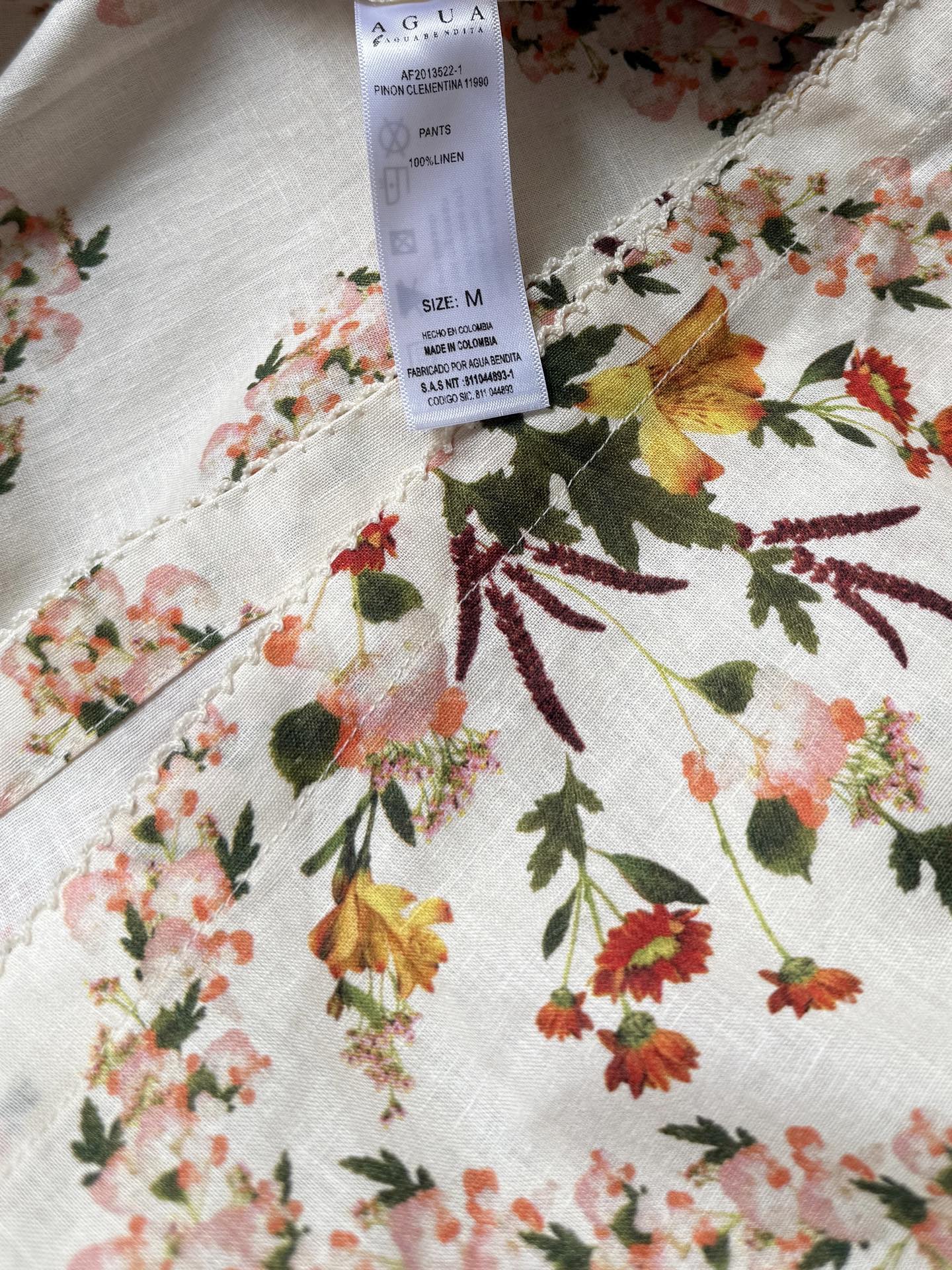 现货‼️‼️/花卉亚麻阔腿裤✨Agua由天然亚麻精心制作，以花卉和色彩为设计灵感，展现衣物的轻快和焕彩，