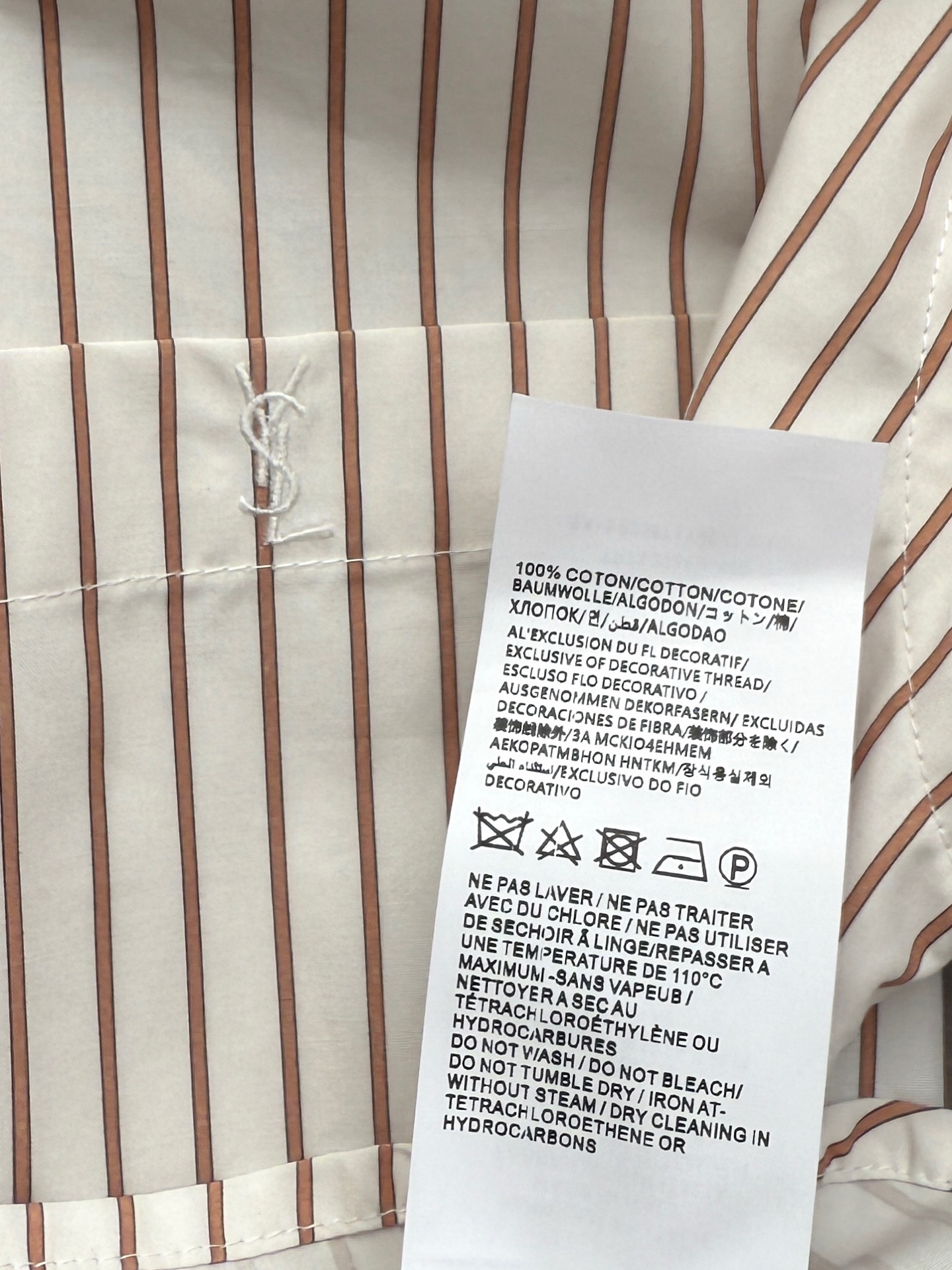 现货‼️‼️🛒款号4/条纹衬衫✨对位裁剪条纹衬衫，府绸棉质、贝壳纽扣，搭配领尖钉扣，干净 文艺，也有一些