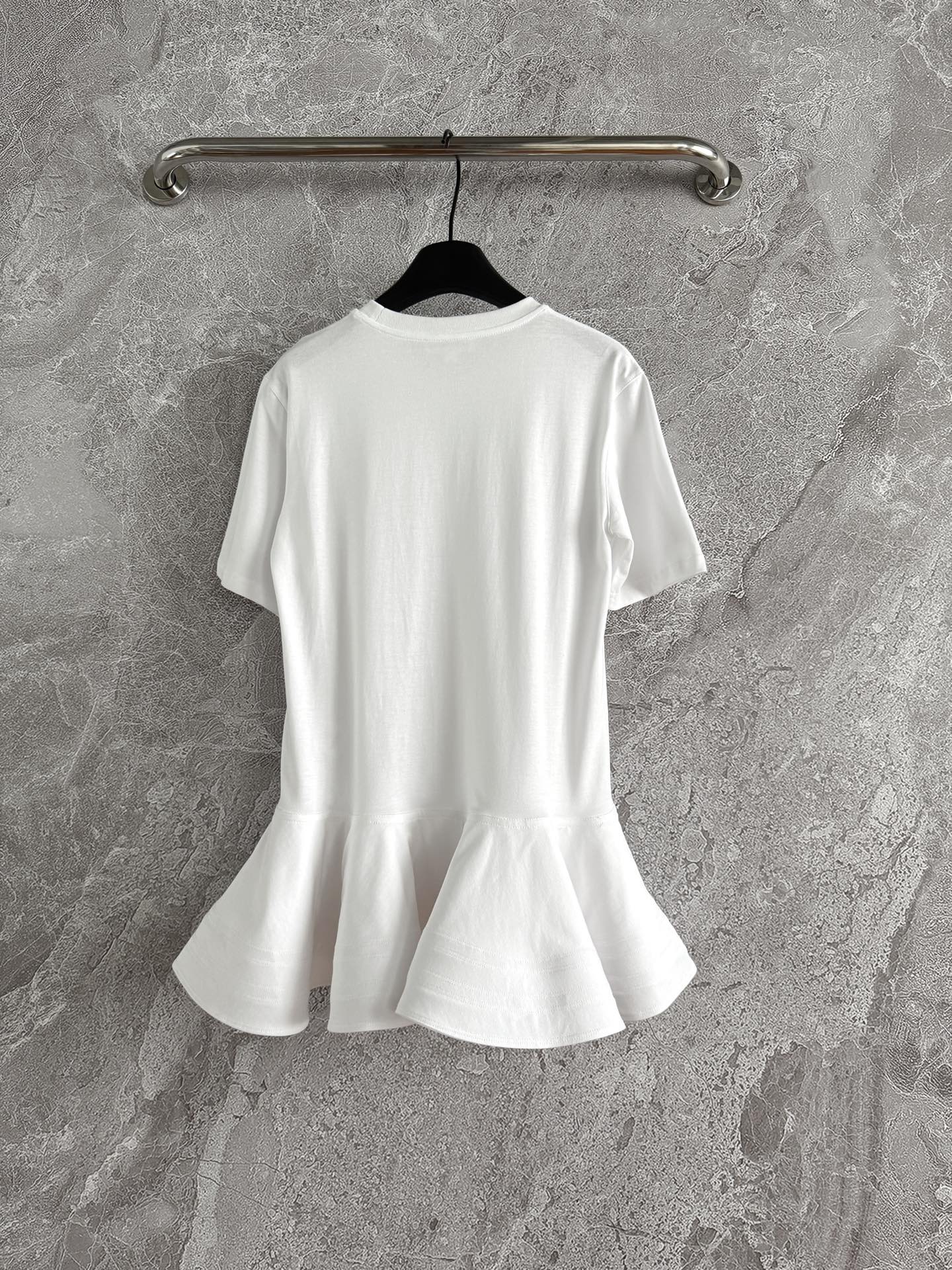 Stylish Women’s T-Shirts with Threaded Collar and Horns for Fall Fashion - 图片 9