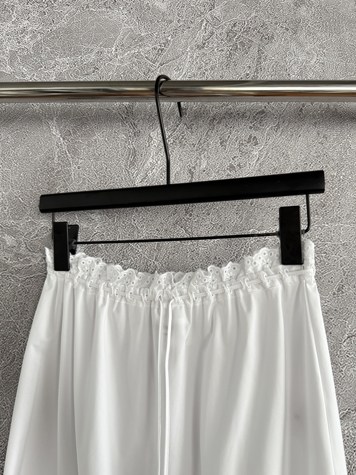 Original Hardcore Female Suit with Stylist/Fish Embroidery in Various Sizes. - 图片 2