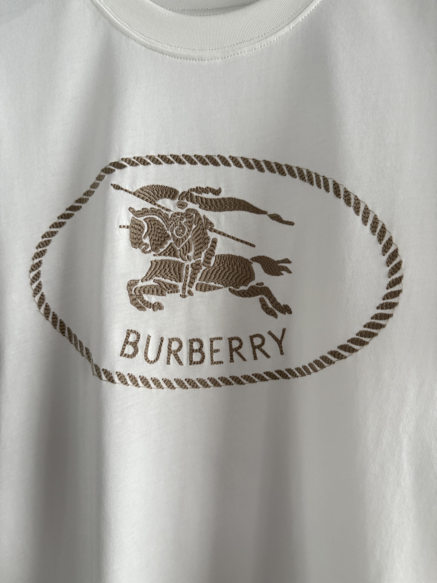 现货‼️‼️🛒款号417/马术骑士t恤✨质地干爽的平纹针织棉质，通过工艺的处理能做到亲肤又透气，弹力大 