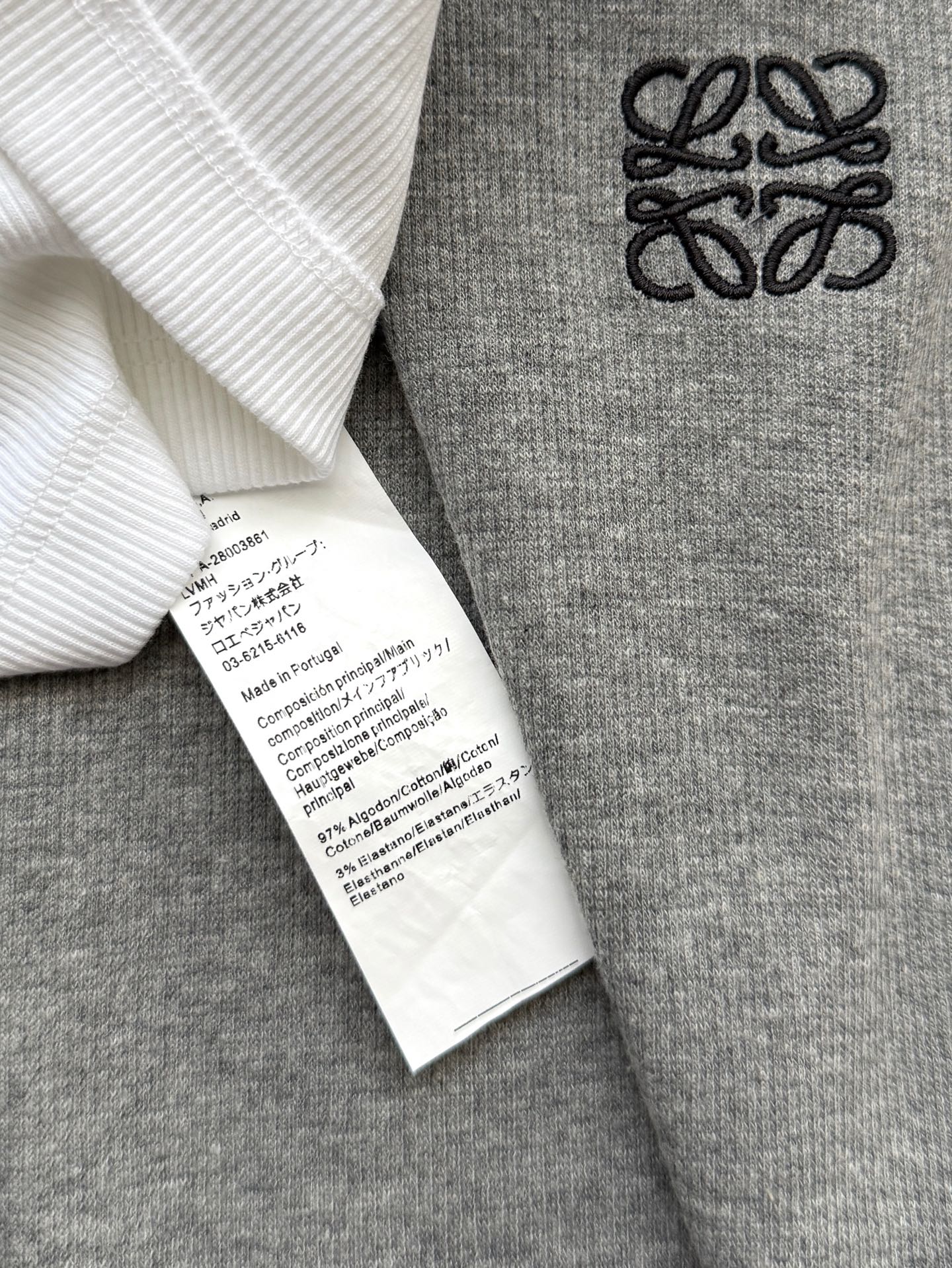 现货‼️‼️🛒款号5/logo刺绣背心✨休闲运动小背心，螺纹抗条弹力棉面料，弹力很大，恰到好处的领口和腋