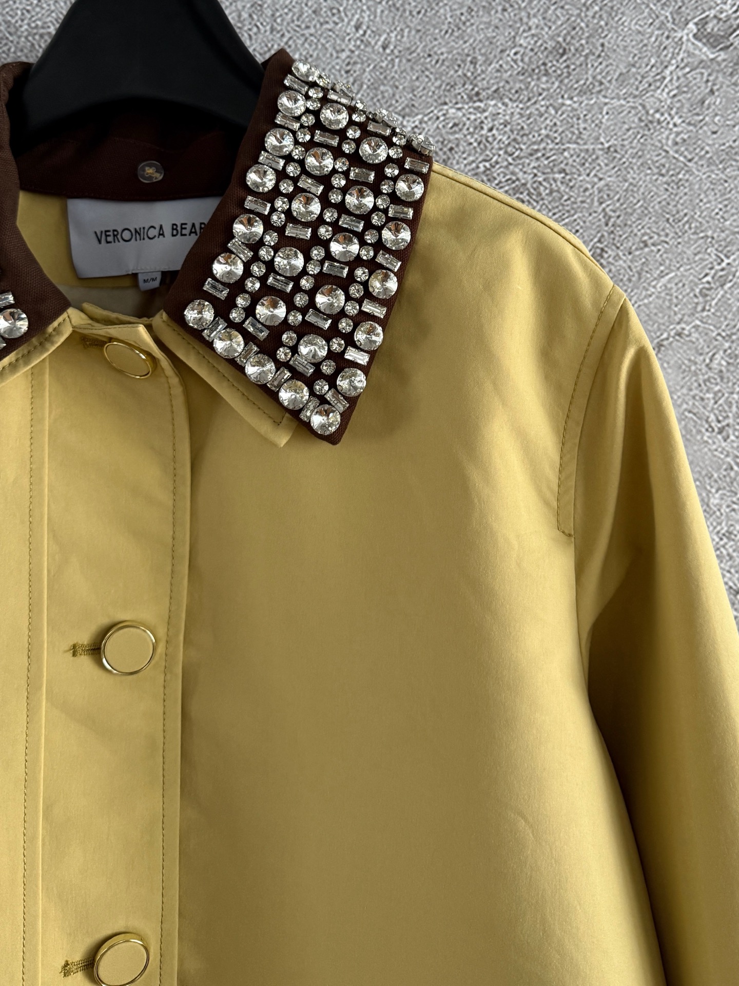 现货‼️‼️/钉珠领外套✨手工缝制钉珠翻领夹克（钉珠领可拆卸）近两年很火的巴恩风，ins时尚博主人手一件