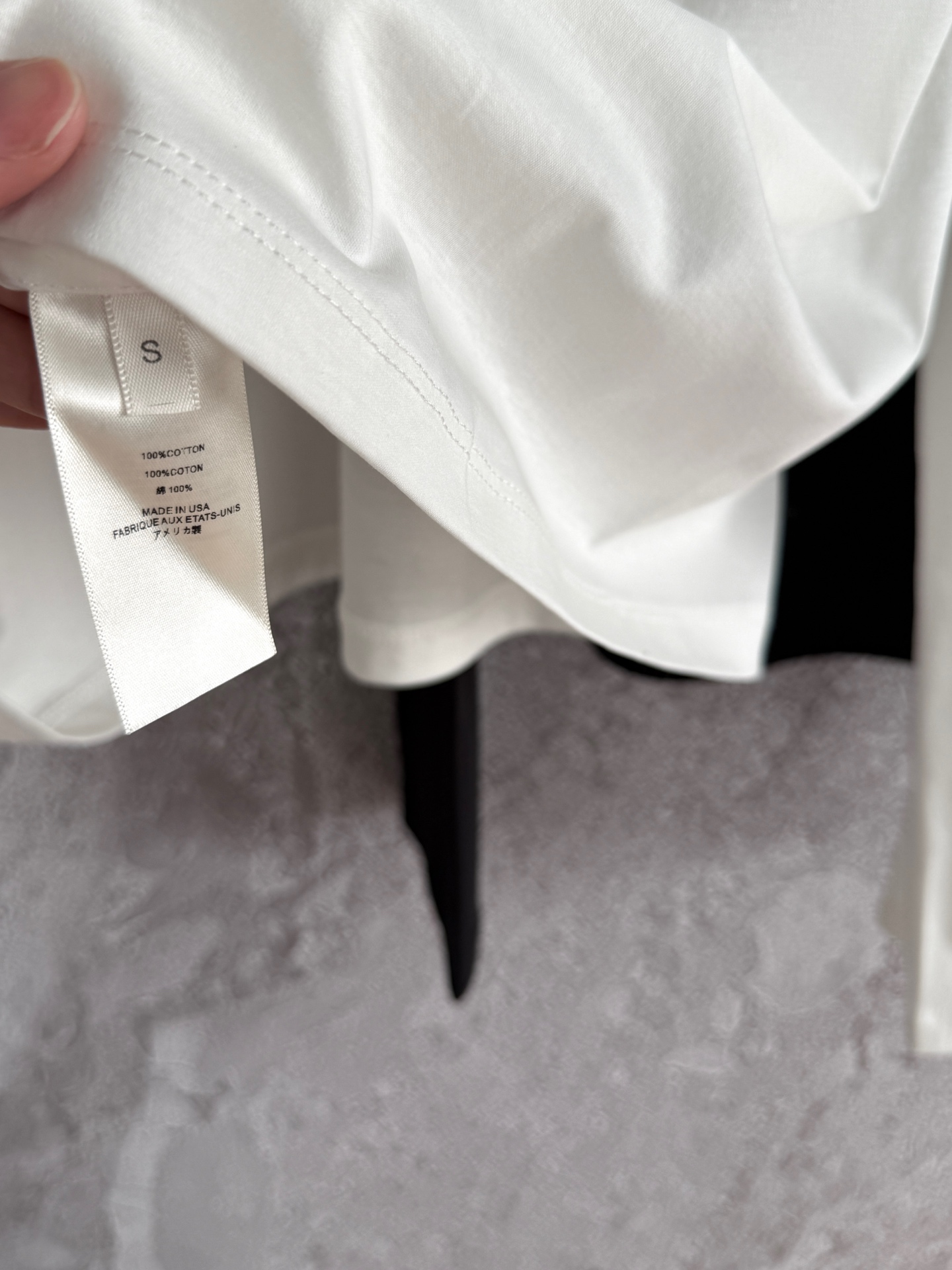 现货‼️‼️/Row高支棉长袖T恤✨顺滑舒柔触感也有骨架，胜在面料，专注于选用上乘材质，打造低调经典的极