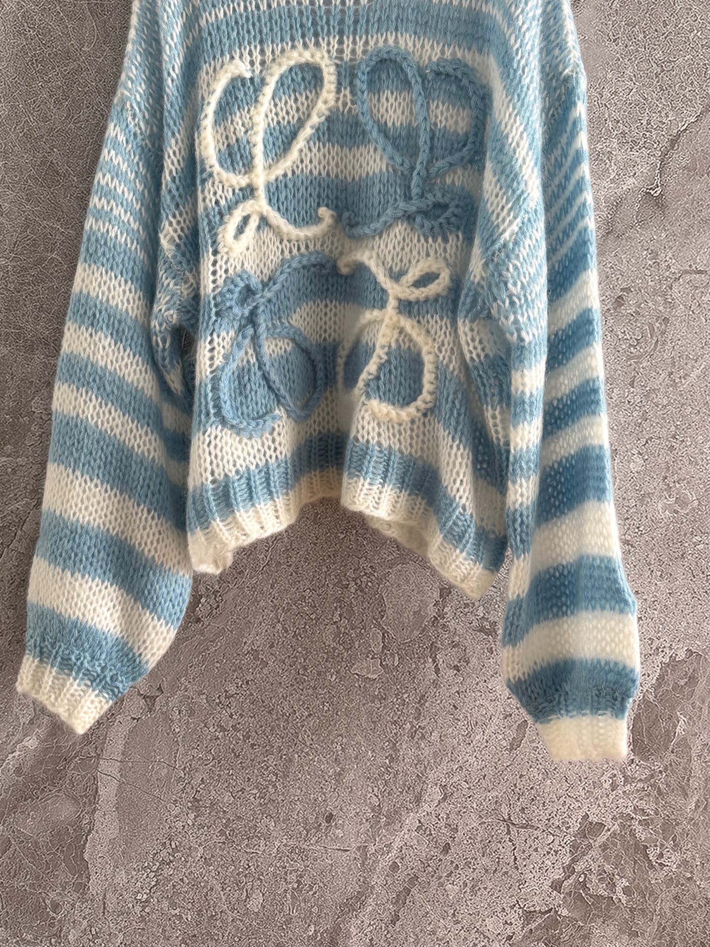 现货‼️‼️/蓝色马海毛毛衣✨定染⚠️这个颜色只有定染才能✓上色，轻质地马海毛混纺针织衫，宽松阔版型，🐏