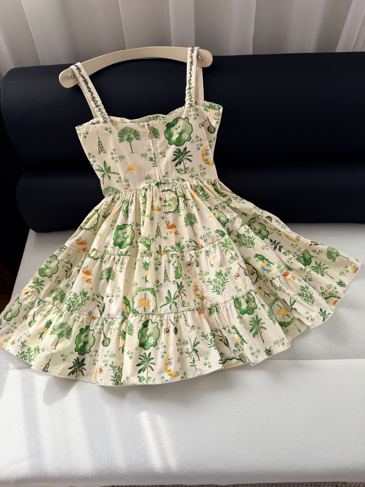 现货‼️‼️🛒款号W25/印花吊带连衣裙✨Agua ✘ 2026💐早春风光已至！超级显白的Agua吊带裙