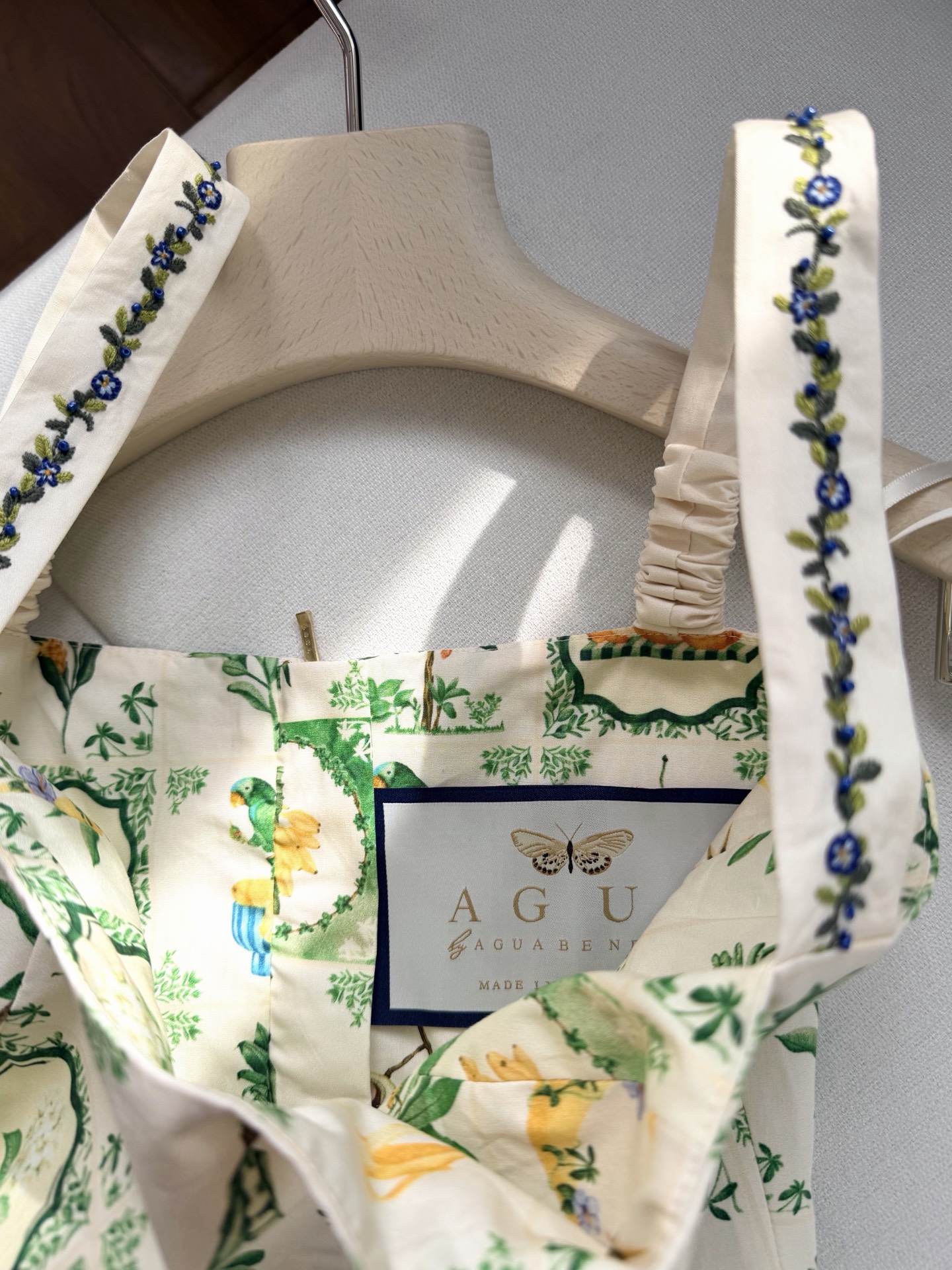 现货‼️‼️🛒款号W25/印花吊带连衣裙✨Agua ✘ 2026💐早春风光已至！超级显白的Agua吊带裙