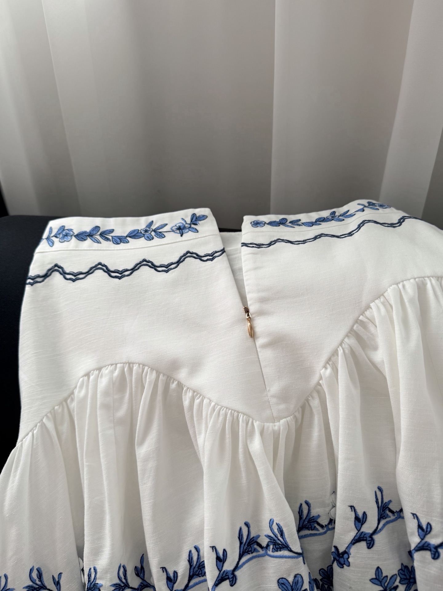 现货‼️‼️🛒款号W/镂空绣花半裙✨Agua ✘ 2026💐早春风光已至！打破高定与成衣的边界，兼具质感