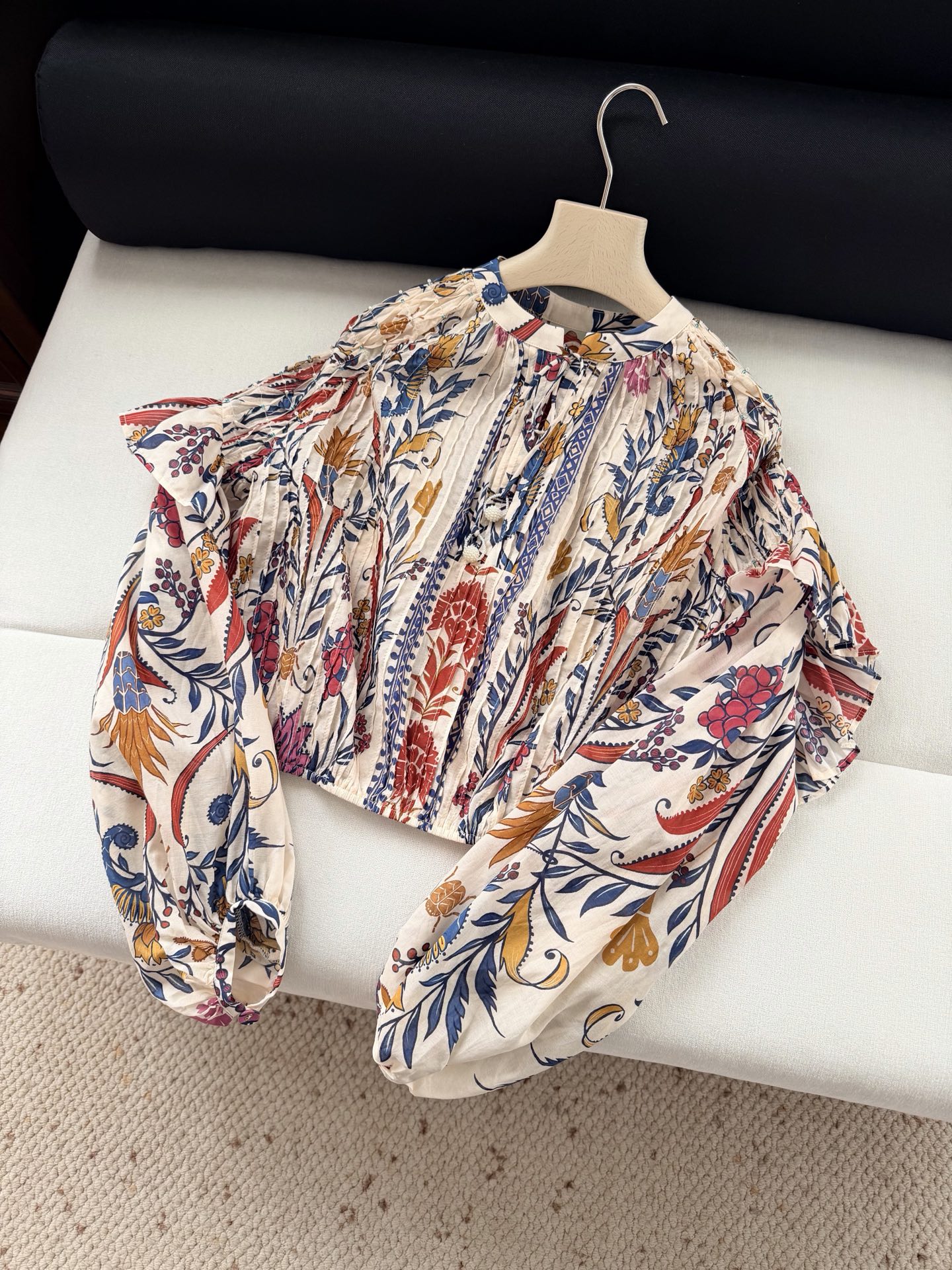 现货‼️‼️/定位印花打条衬衫✨很南法风情的花色，美的很丰富，太令人愉悦了，巴西的一个牌子，她们家印花做