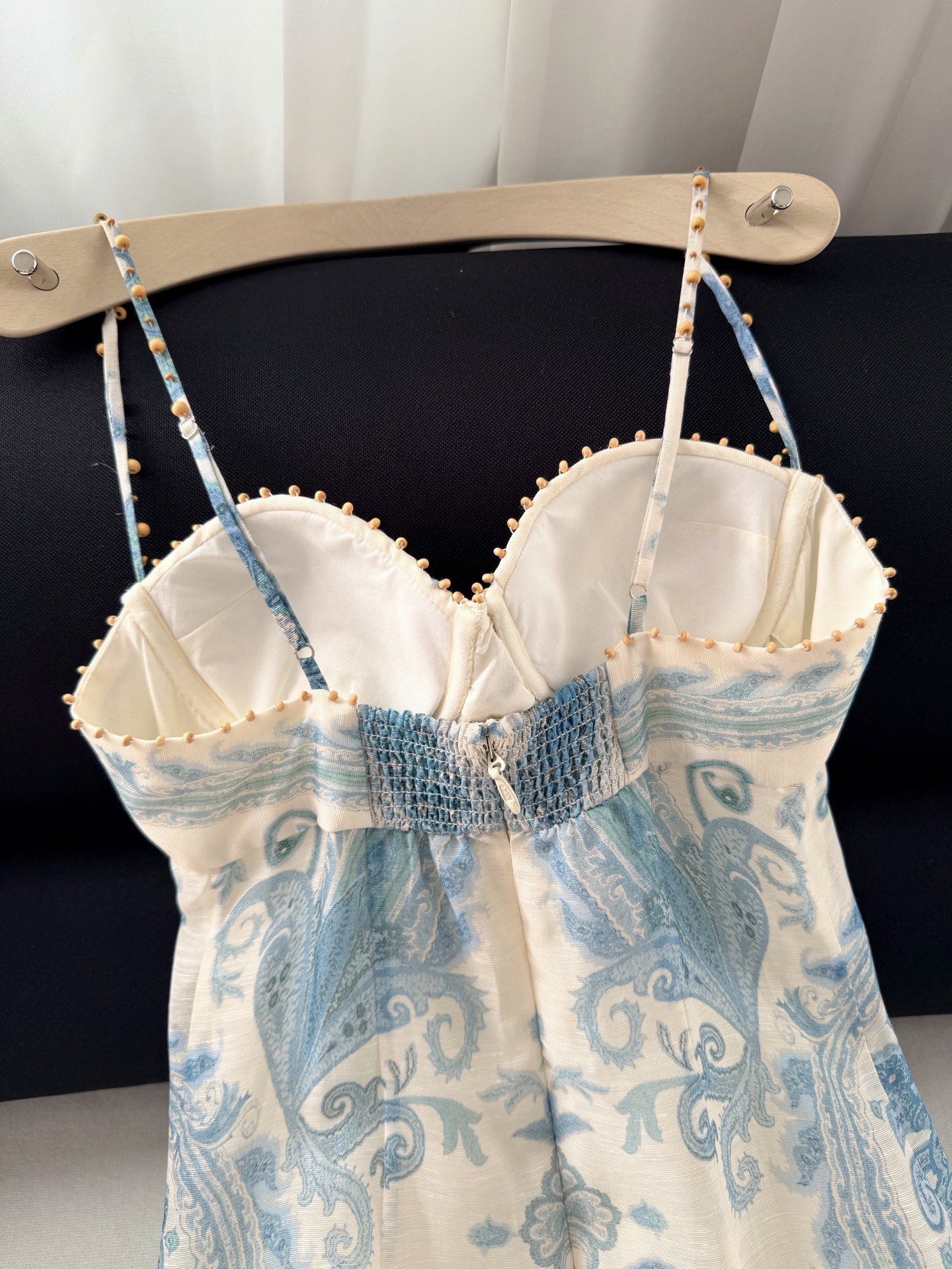 现货‼️‼️🛒款号W25/美人鱼🧜🏻‍♀️连衣裙✨绿松石佩斯利花纹吊带鱼尾连衣裙，定制木制圆珠手缝，高腰