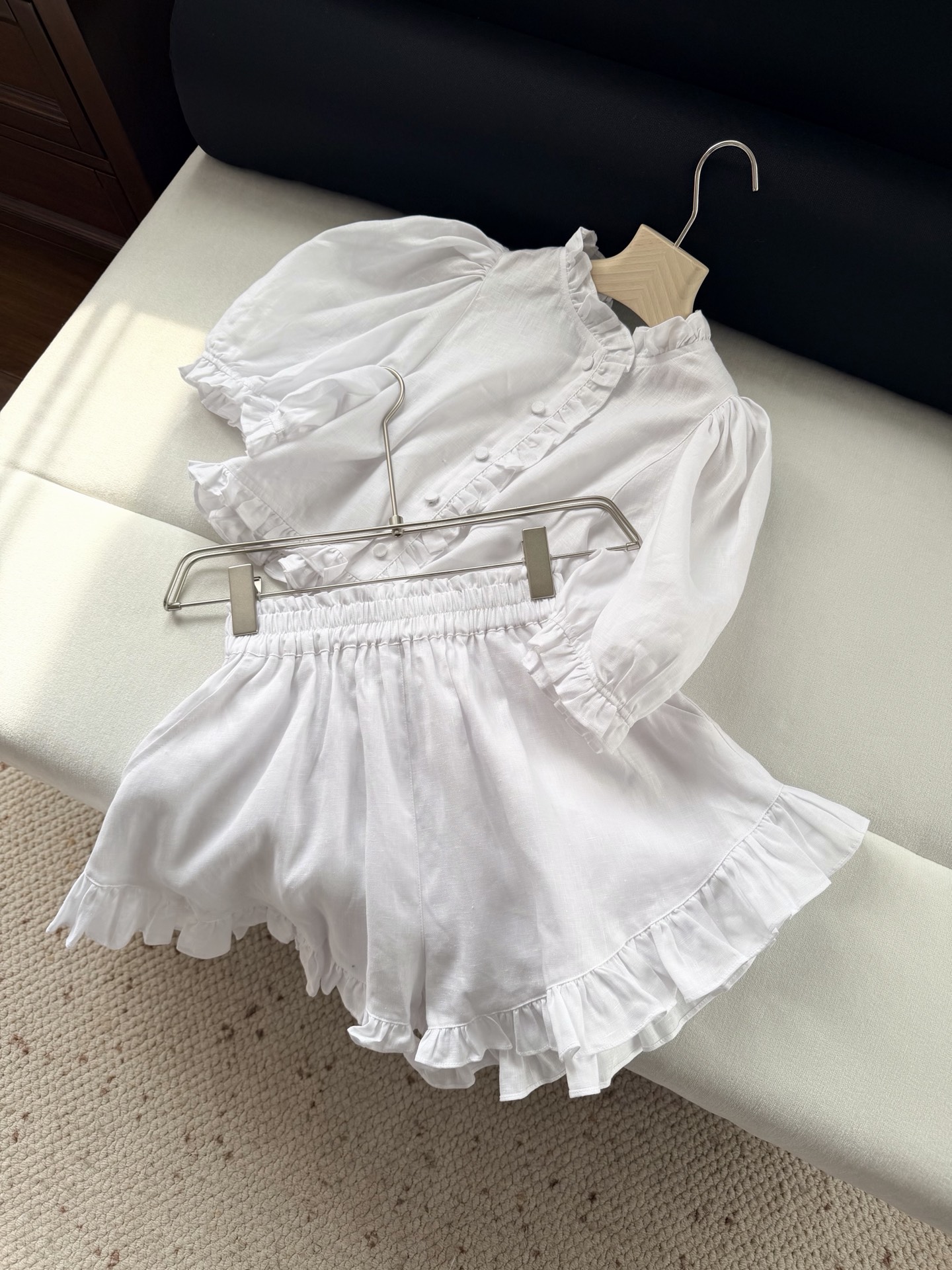 现货‼️‼️🛒款号123/亚麻度假套装✨一套出，不拆码，干爽、细腻、有筋骨的亚麻材质，2025早春新款，