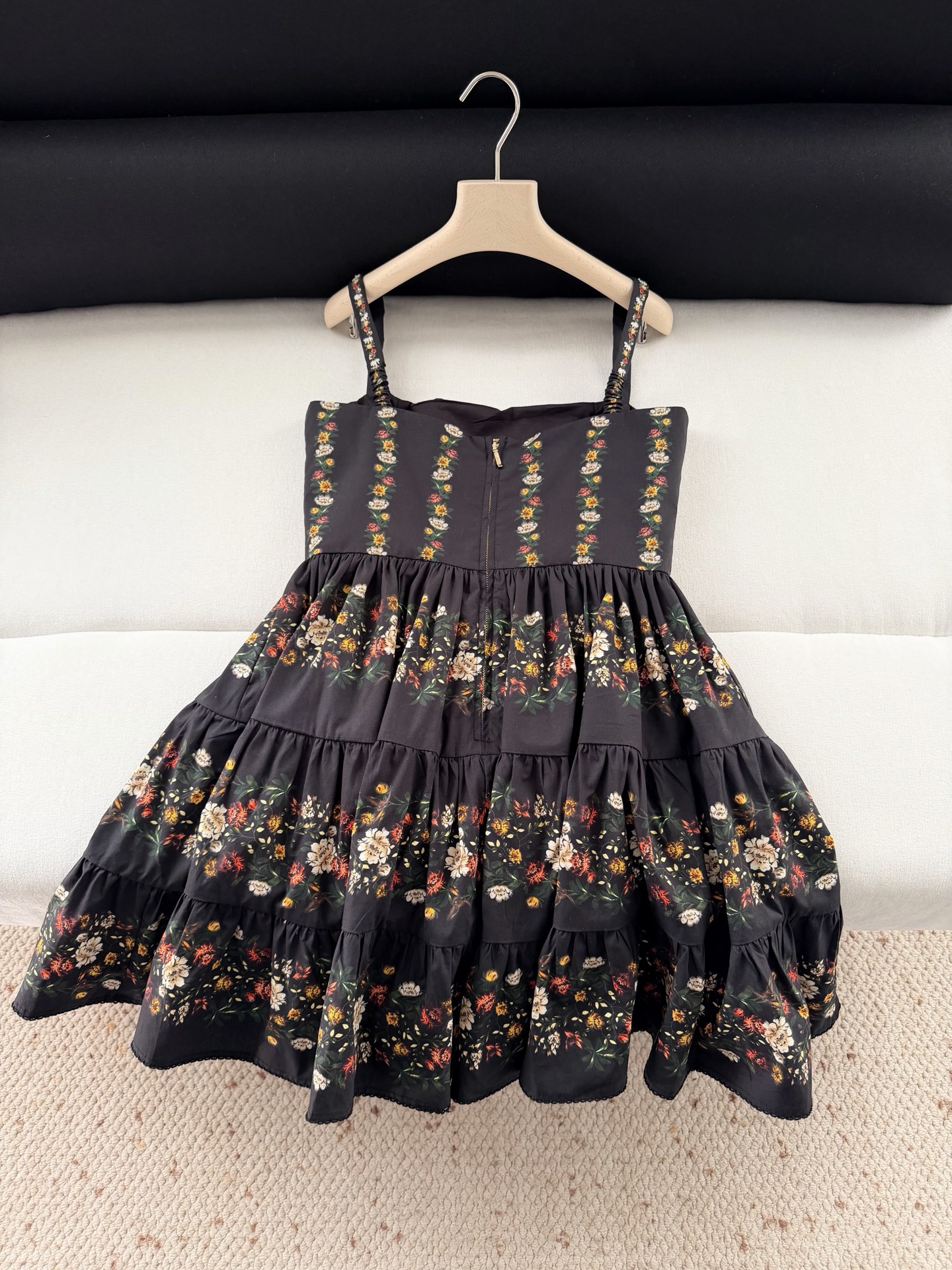 现货‼️‼️/Lima分层花卉连衣裙✨Agua ✘ 2026💐早春风光已至！这款“Lima”连衣裙的完美