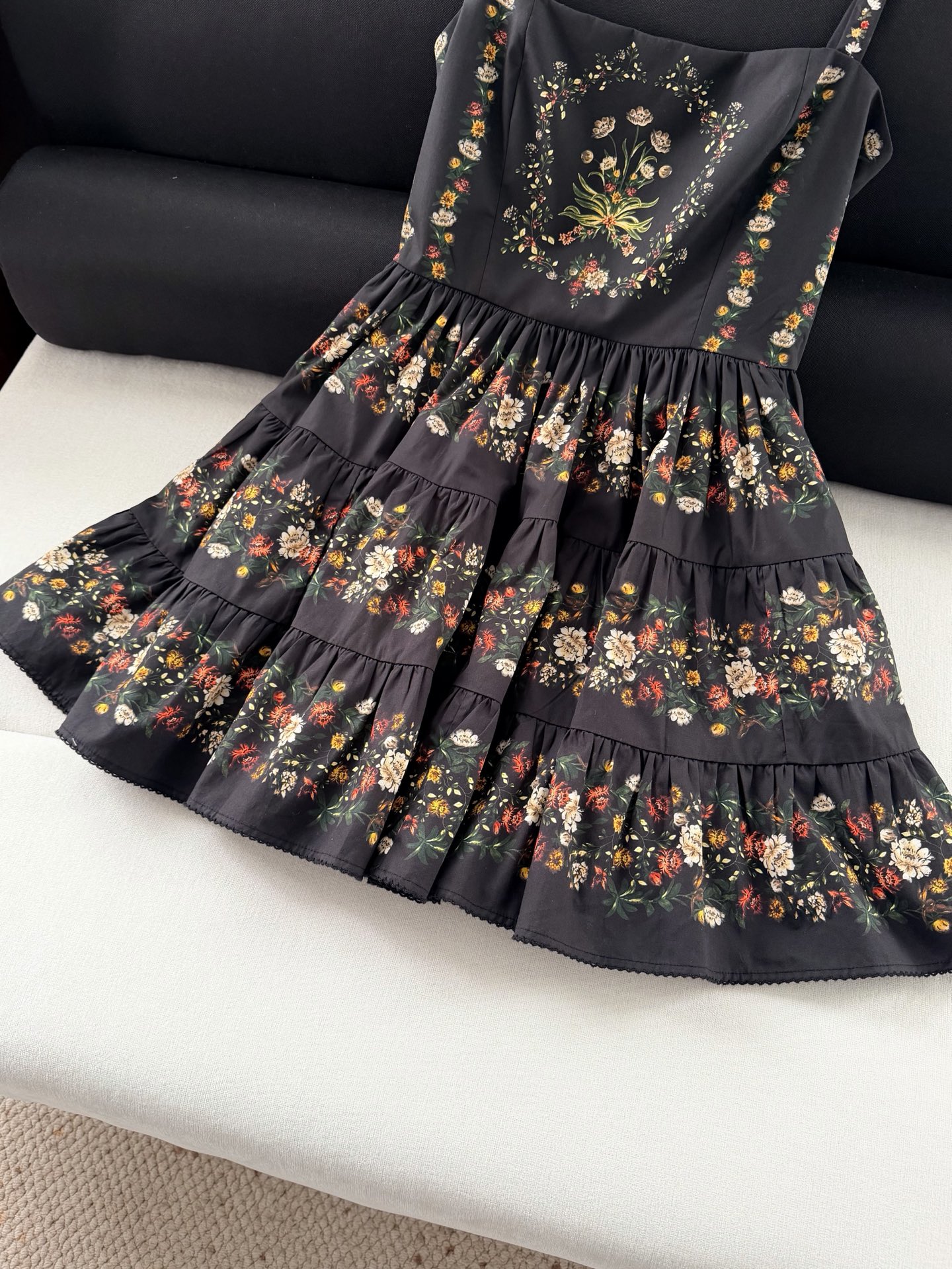 现货‼️‼️/Lima分层花卉连衣裙✨Agua ✘ 2026💐早春风光已至！这款“Lima”连衣裙的完美